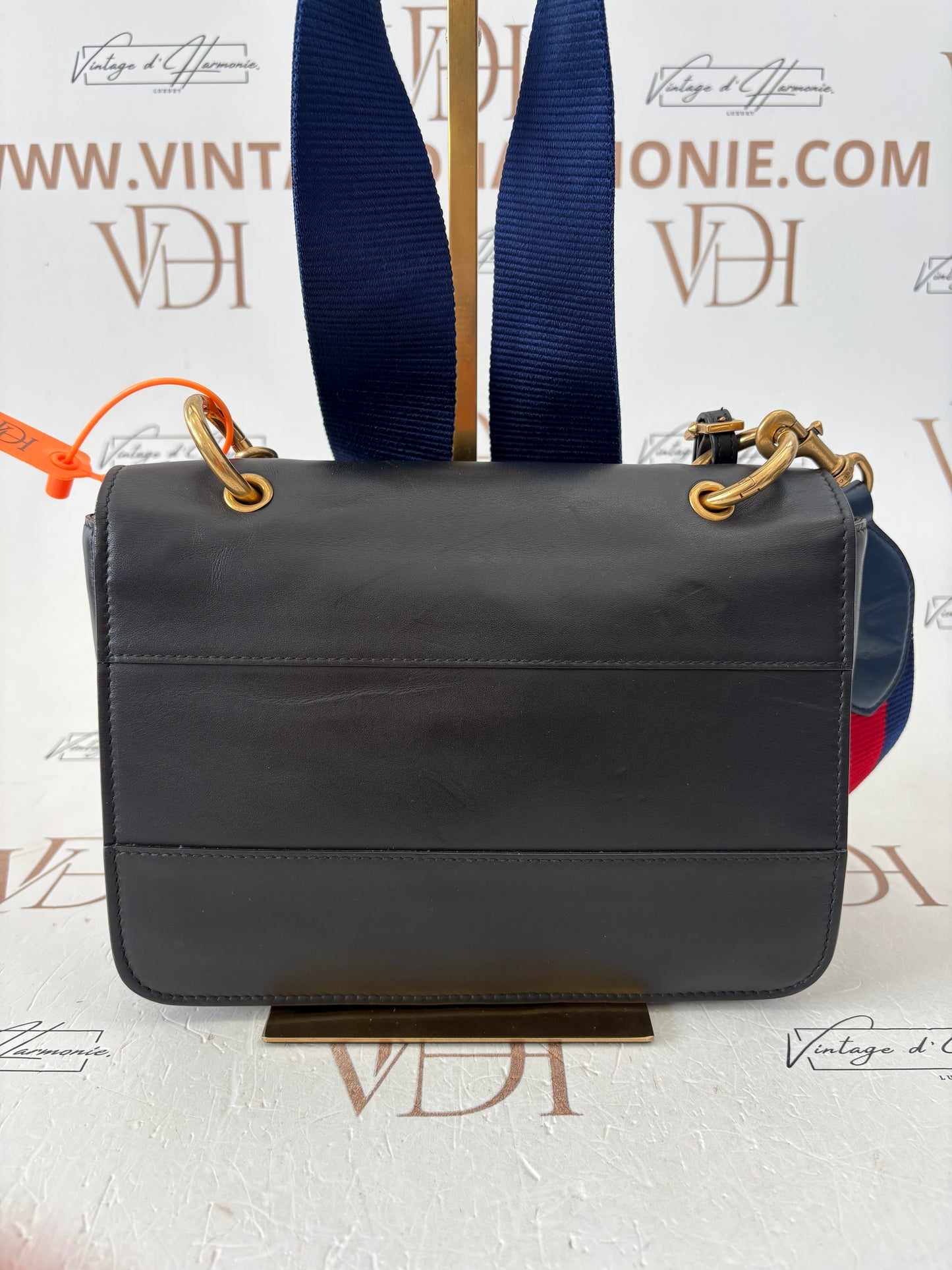 383914 - Gucci Queen Margaret