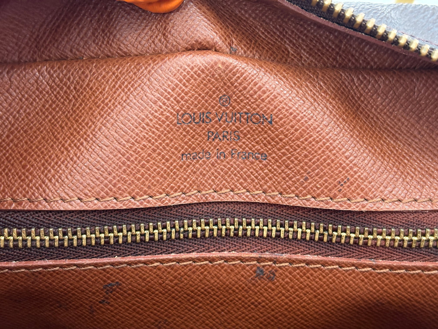 018921 - Louis Vuitton Nile