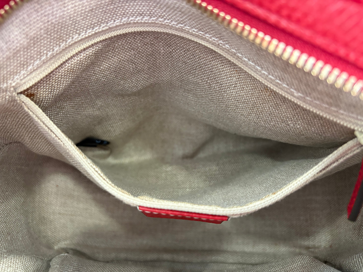 383829 - Gucci Bree
