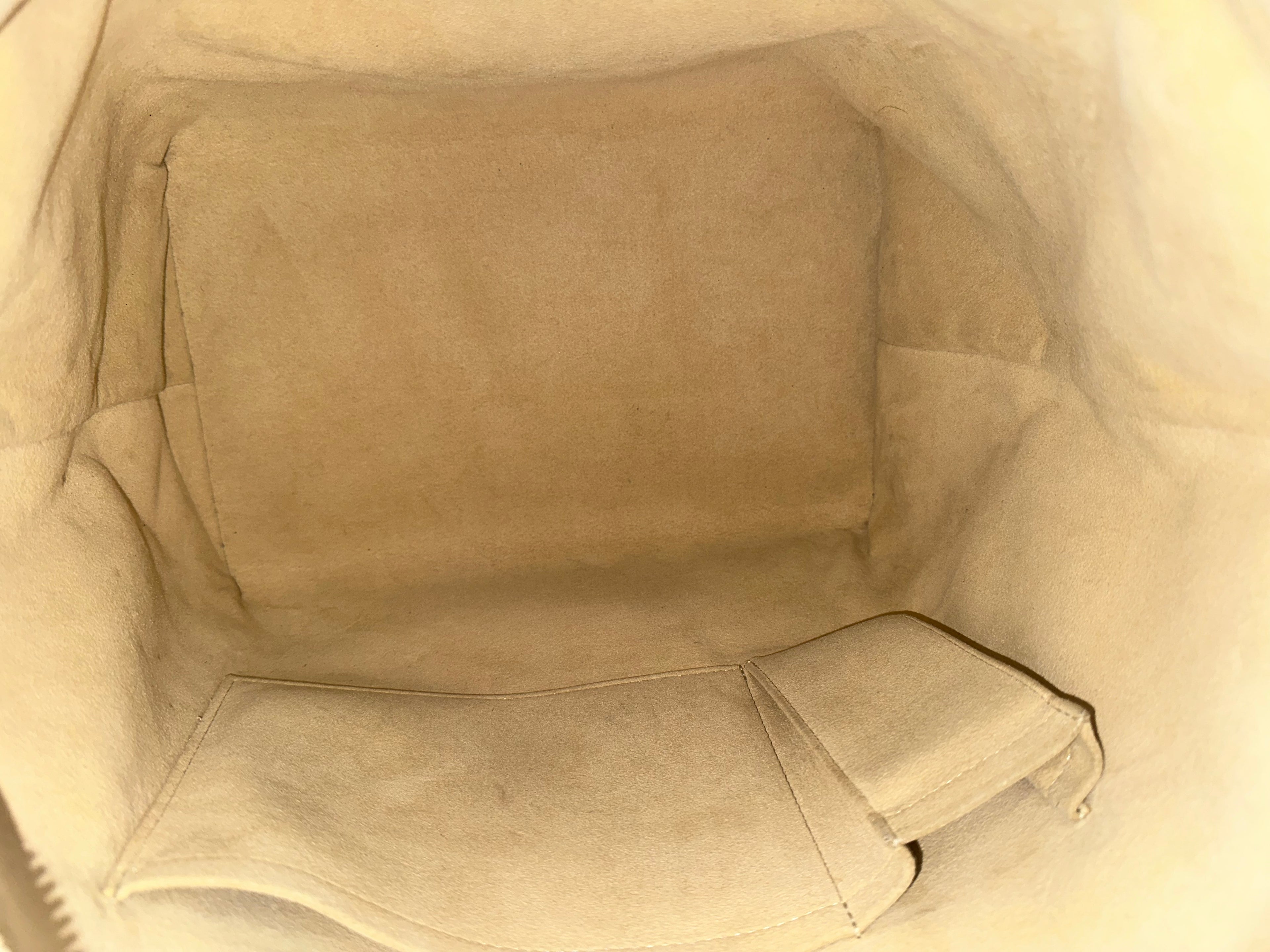 Louis Vuitton Azur Saleya MM