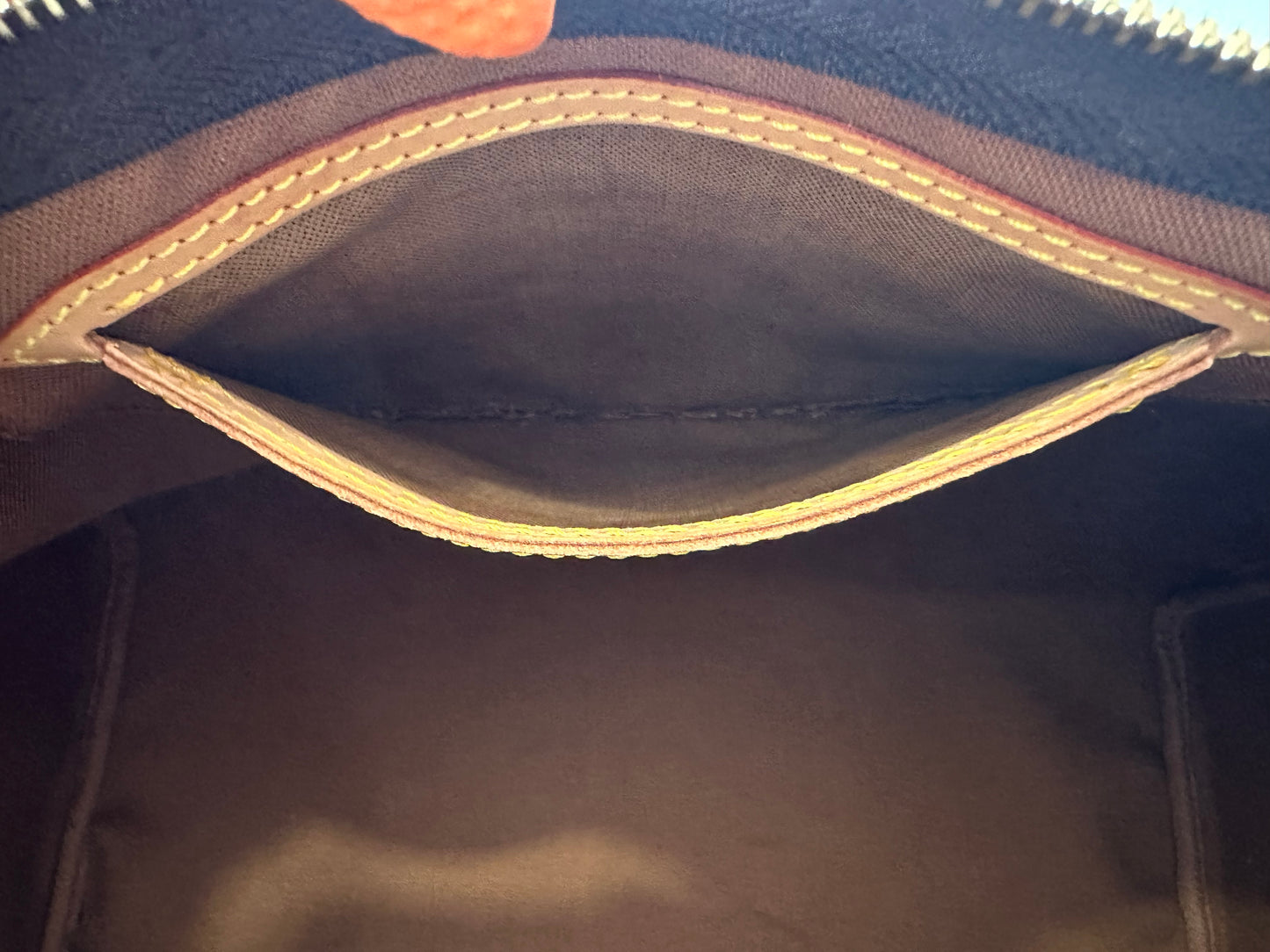 017682 - Louis Vuitton Speedy 40