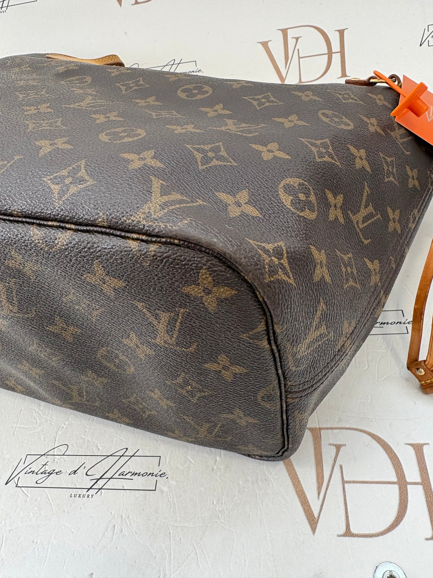 017690 - Louis Vuitton Neverfull MM
