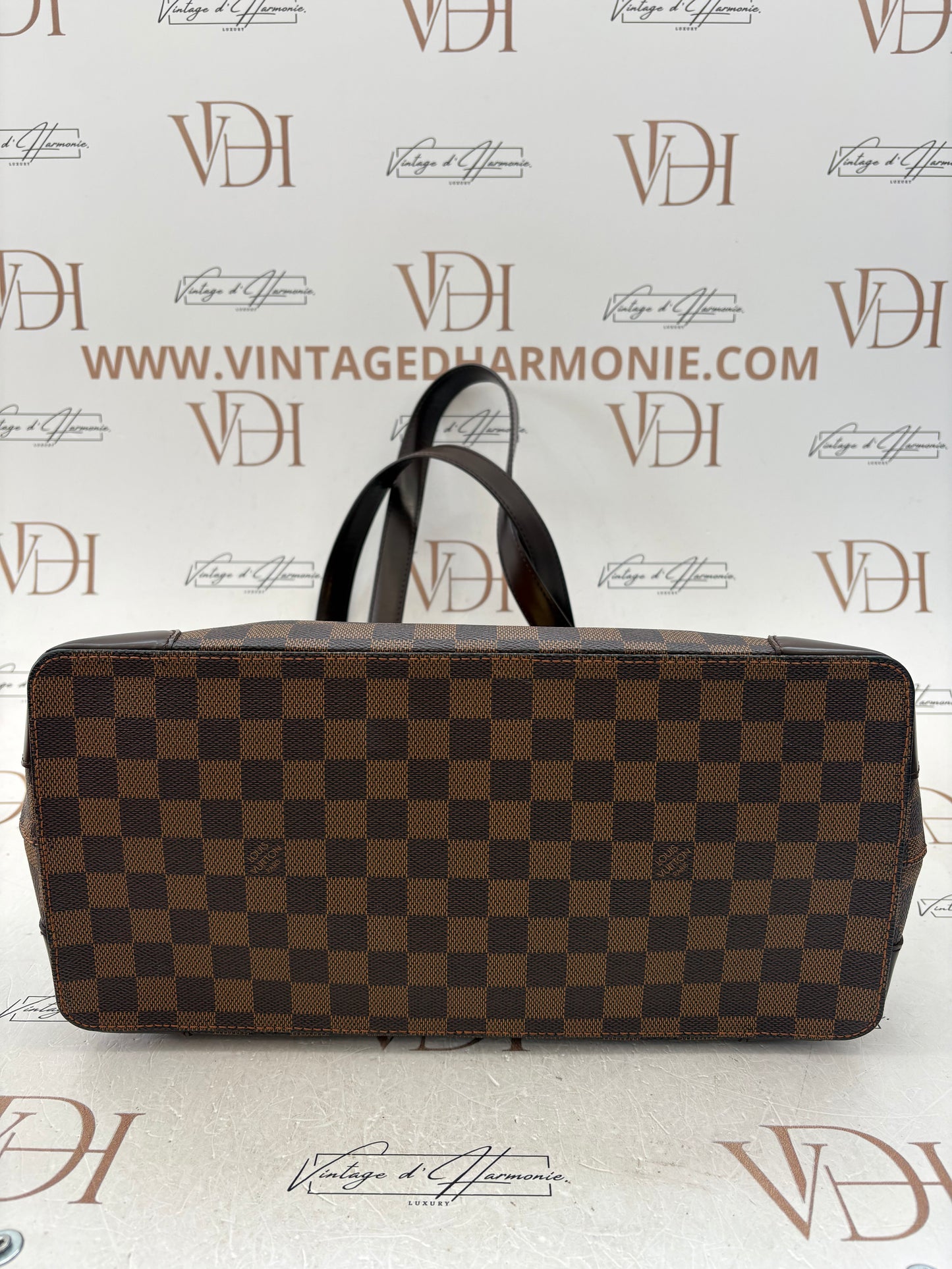 018243 - Louis Vuitton Hampstead MM