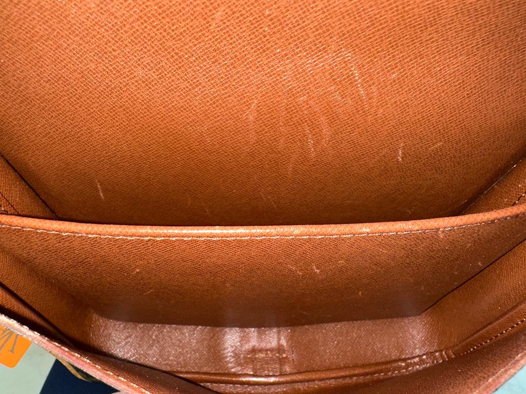 Louis Vuitton Cartouchiere MM