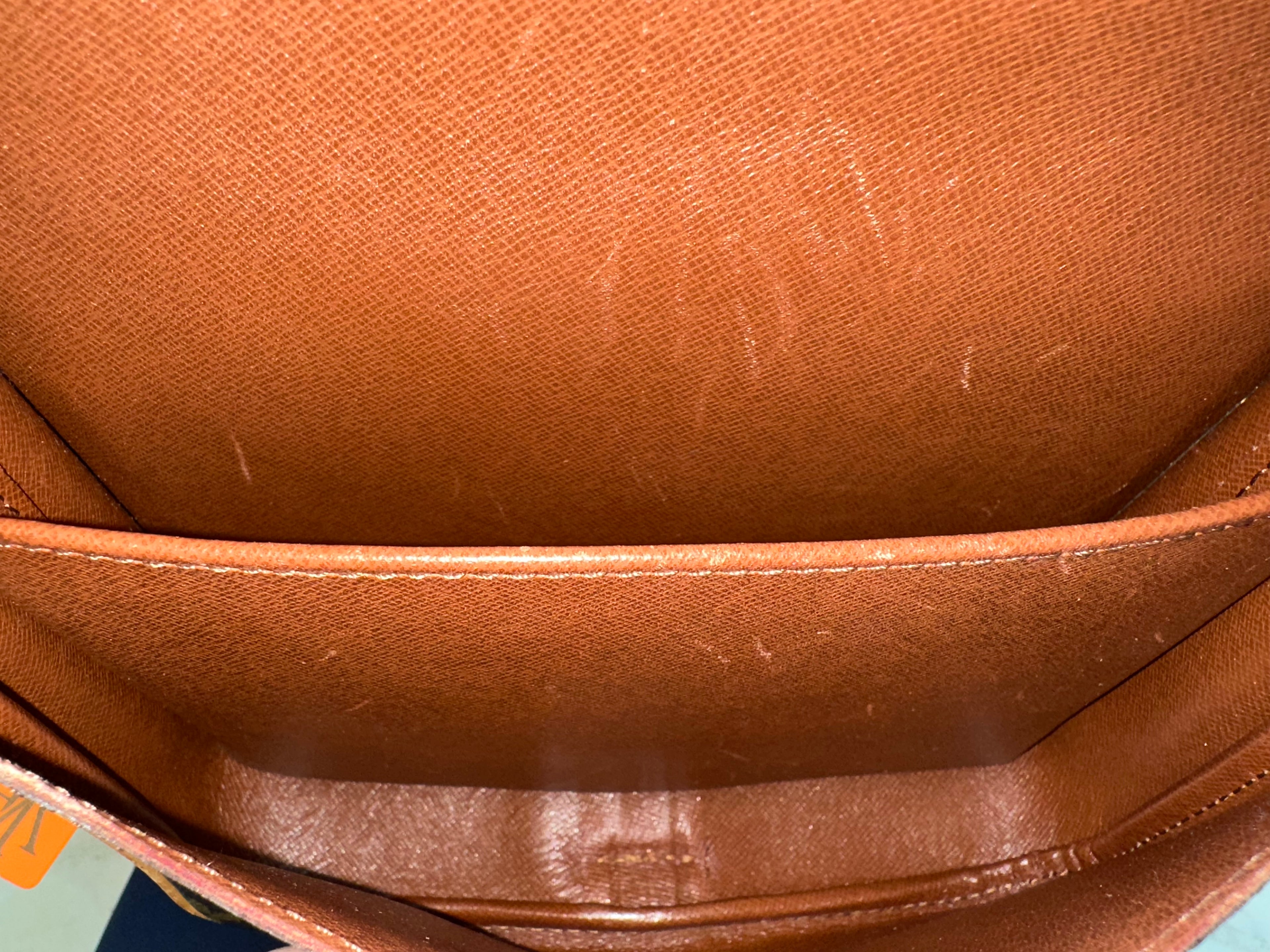 Louis Vuitton Cartouchiere MM