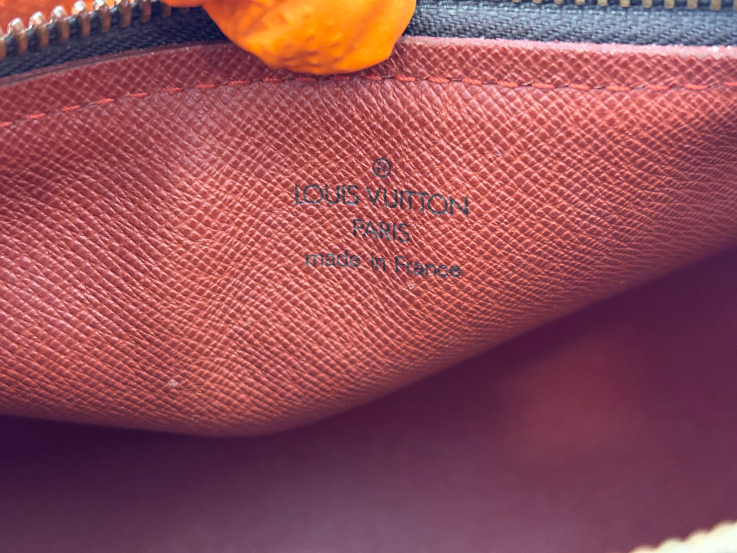 018397 - Louis Vuitton Papillon 26