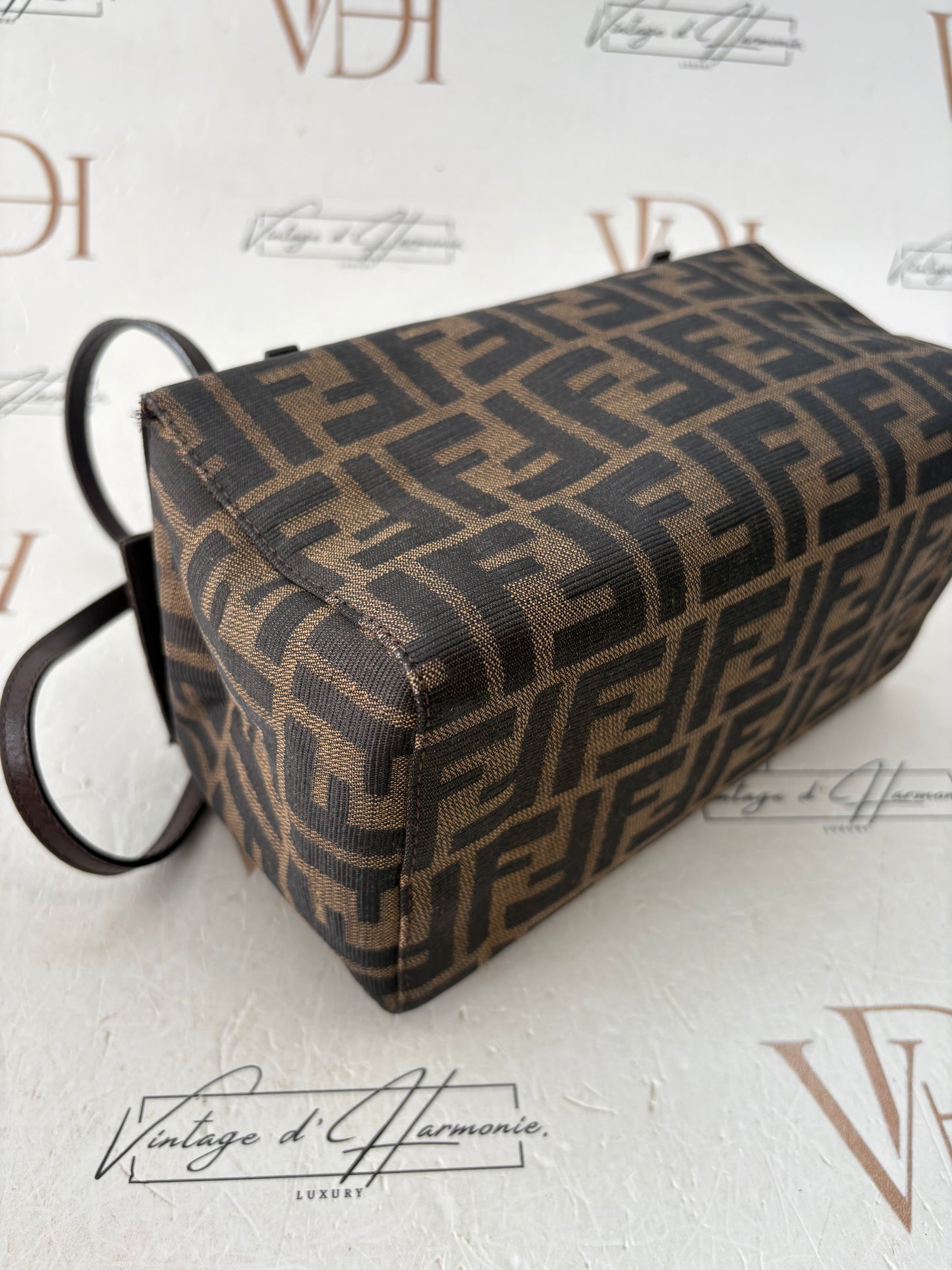 018584 - Fendi Zucca