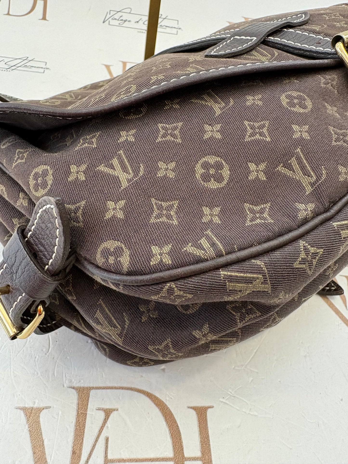 017726 - Louis Vuitton Saumur 30
