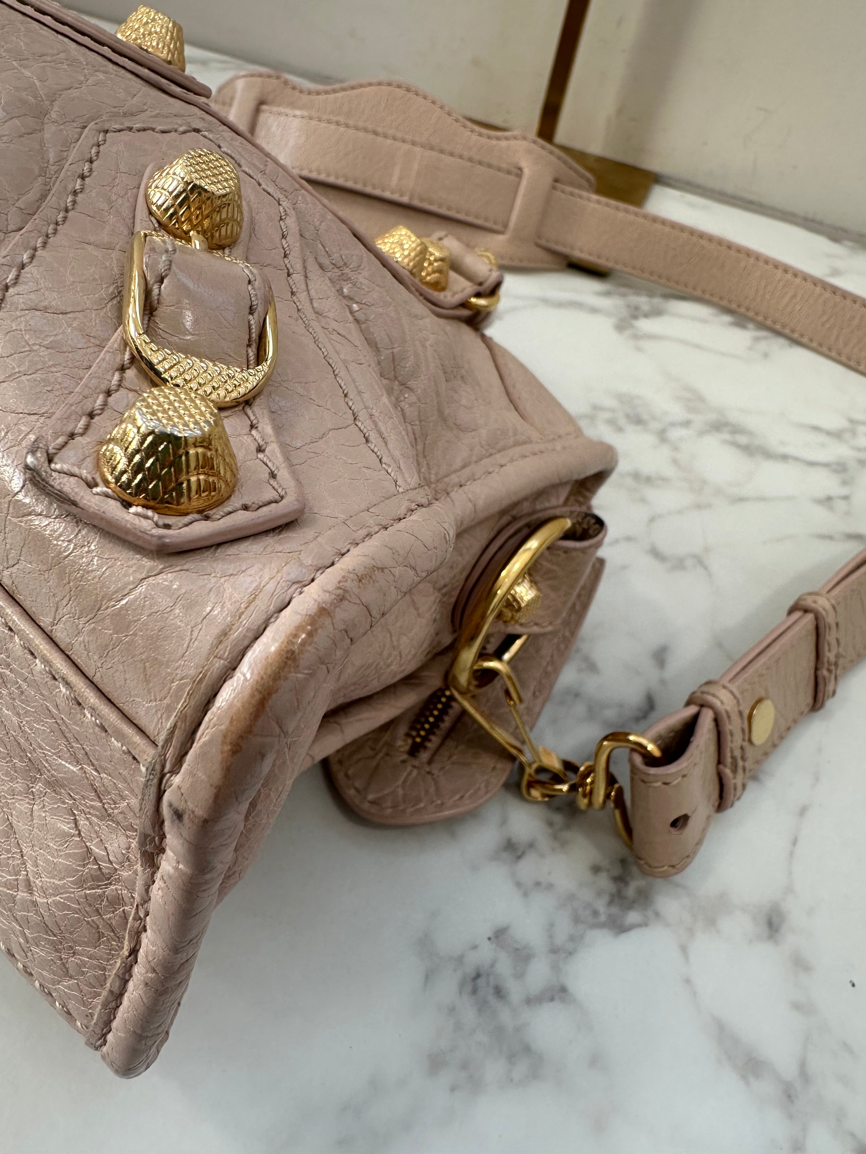 Balenciaga Giant City