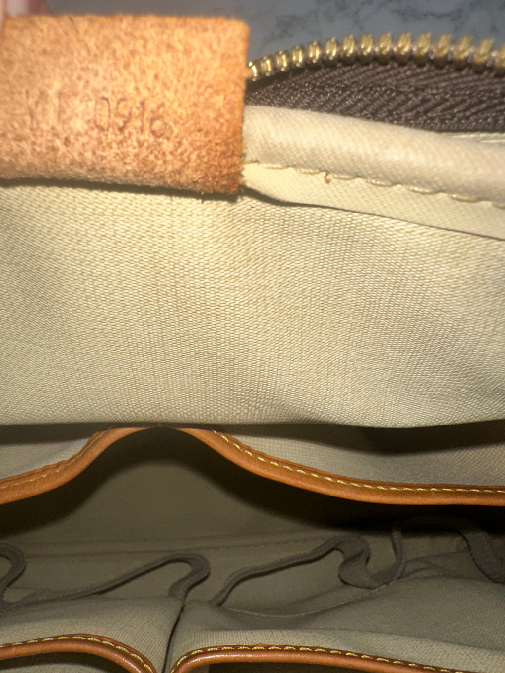 Louis Vuitton Deauville