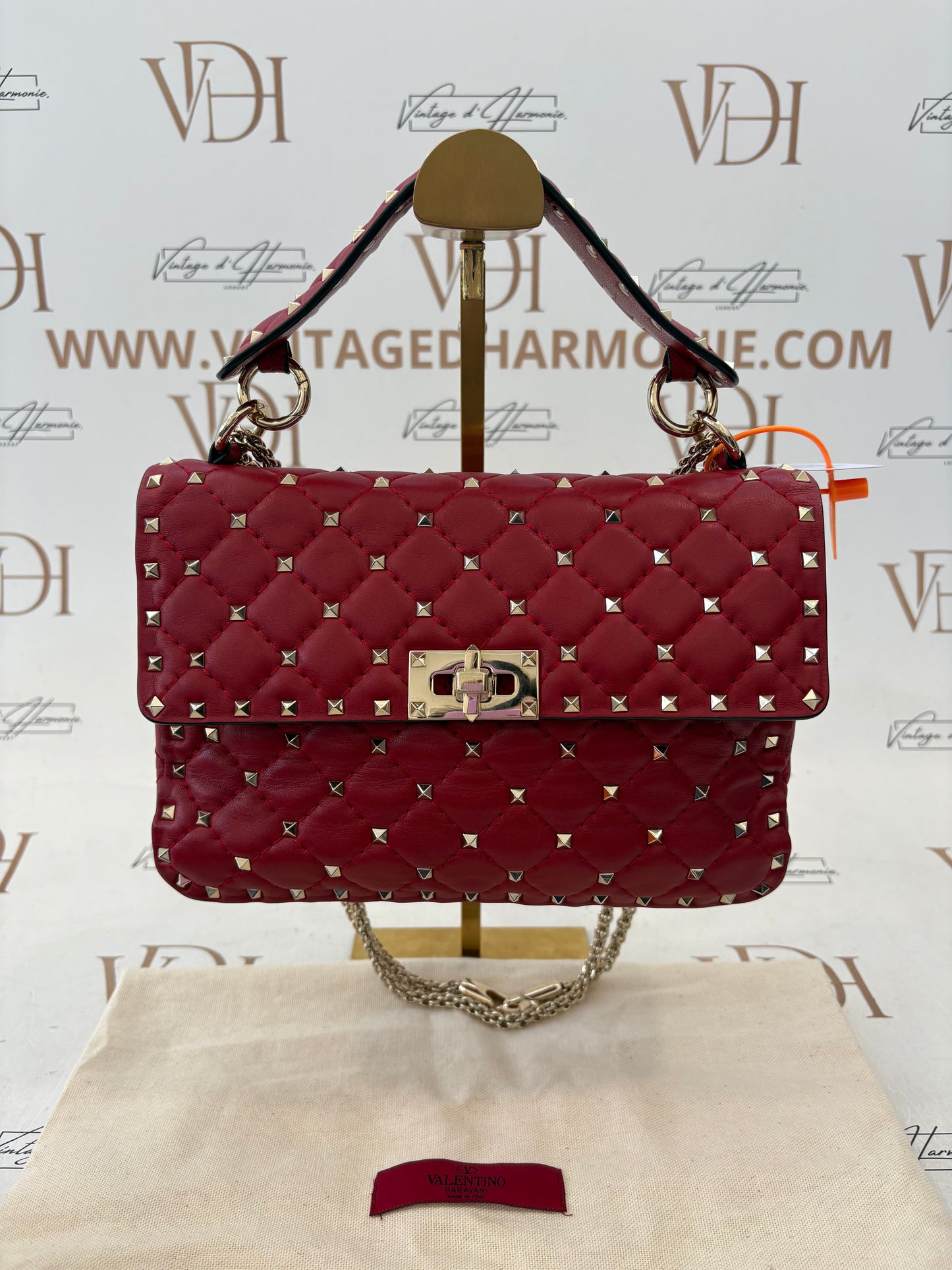 201122 - Valentino Rockstud Spike
