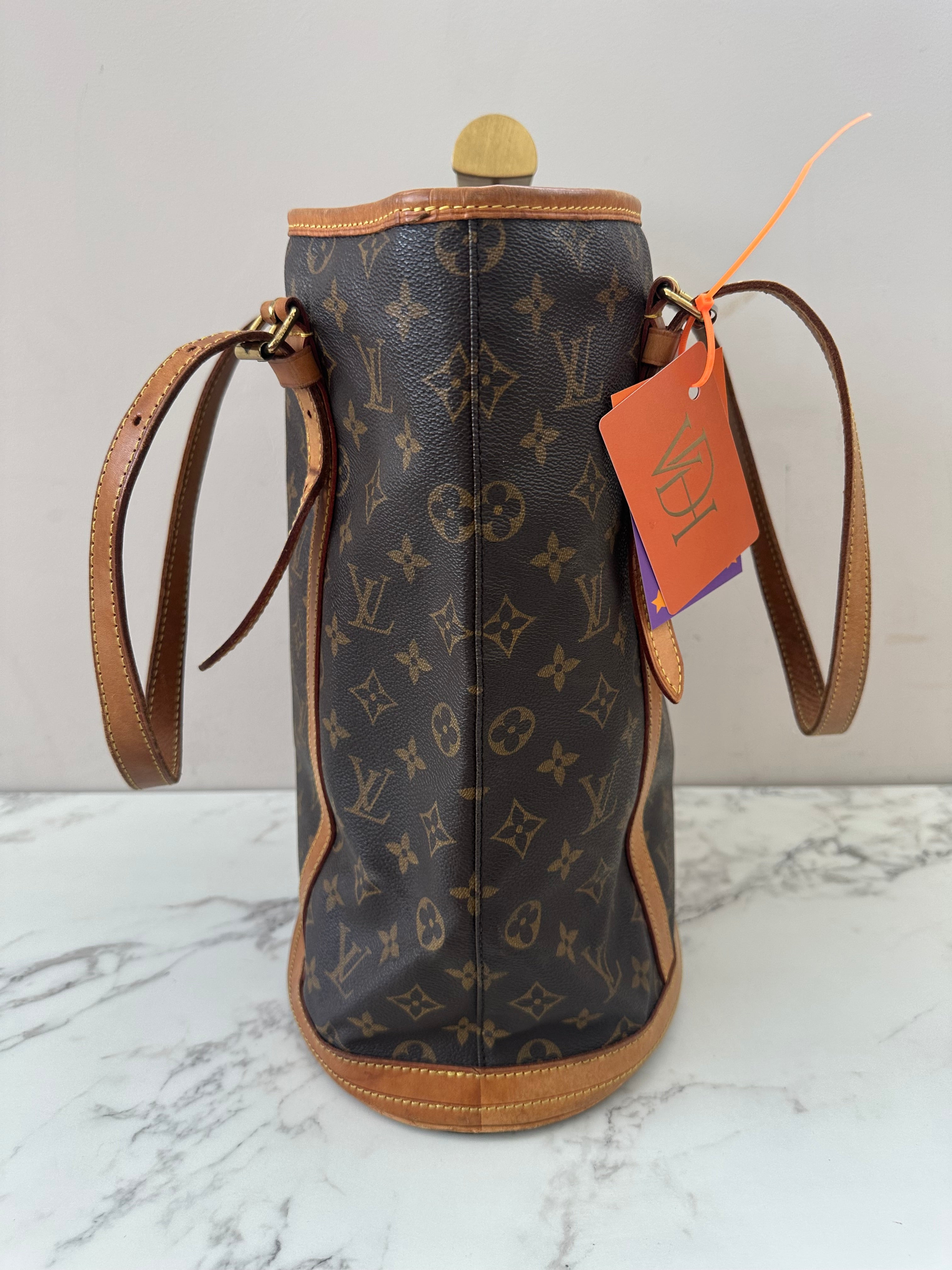 Louis Vuitton Bucket GM