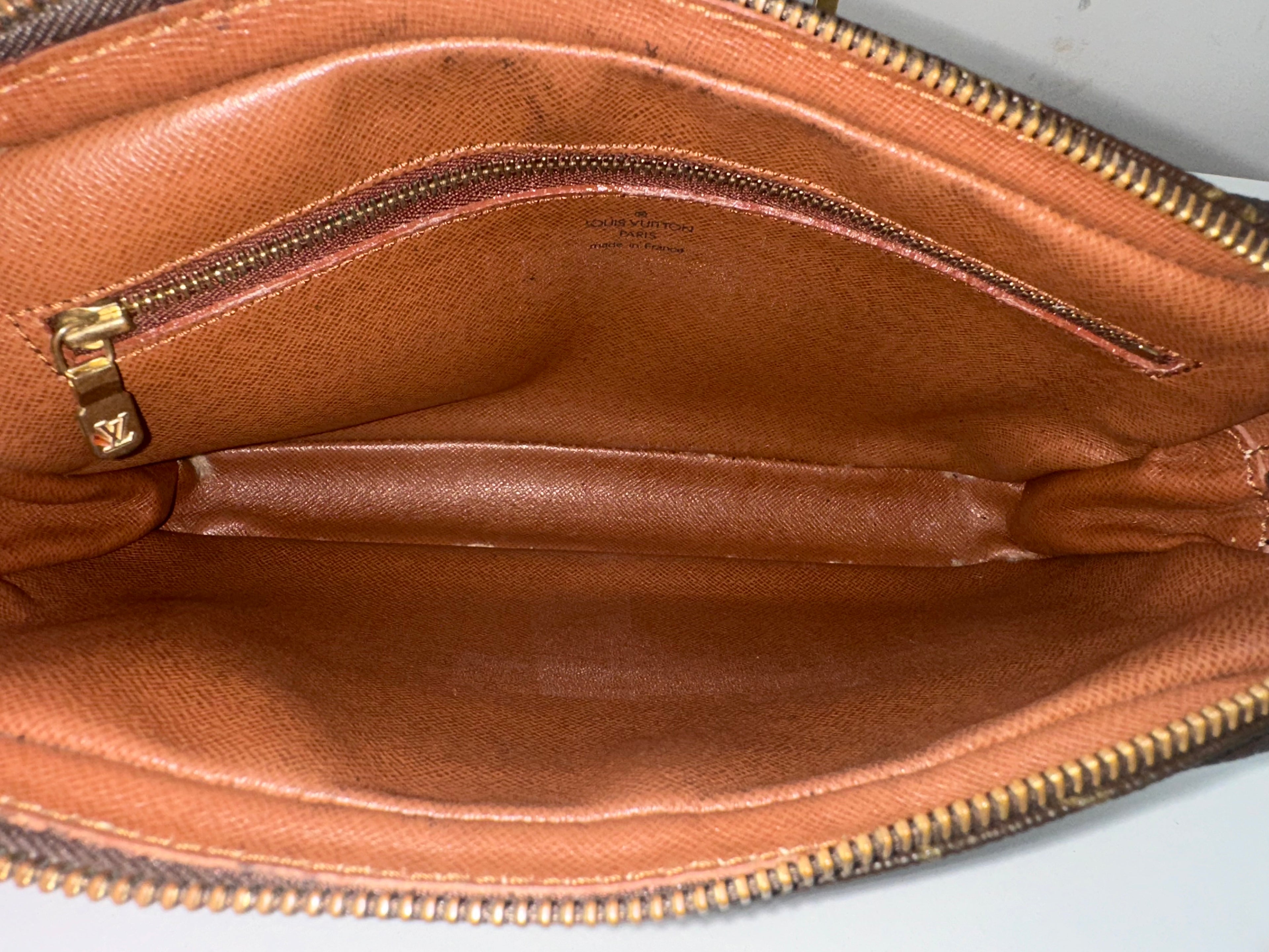 Louis Vuitton Dragonne GM