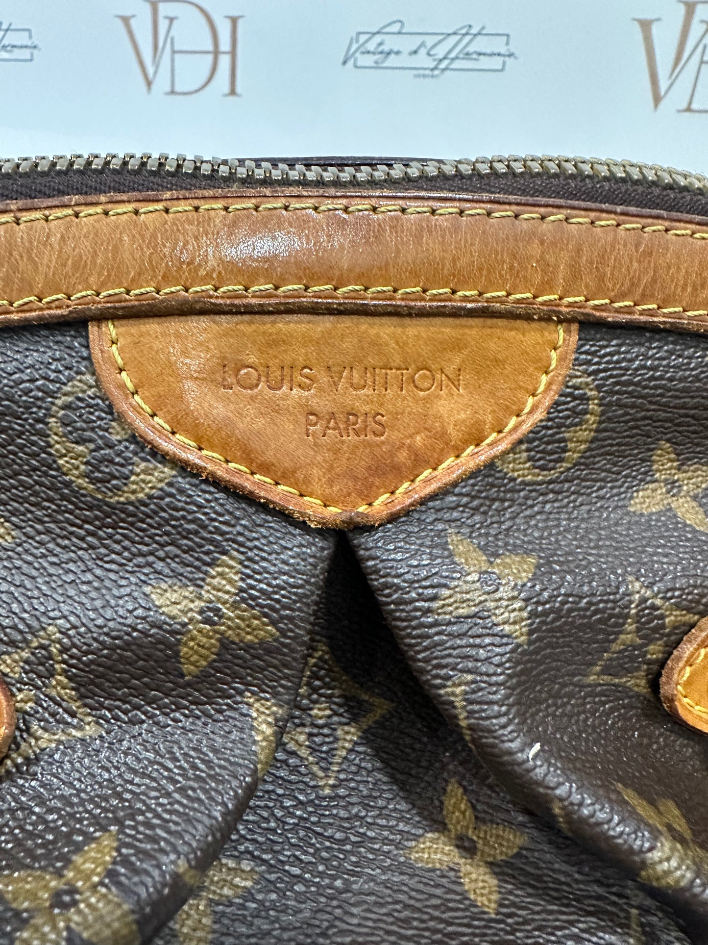 017813 - Louis Vuitton Tivoli GM