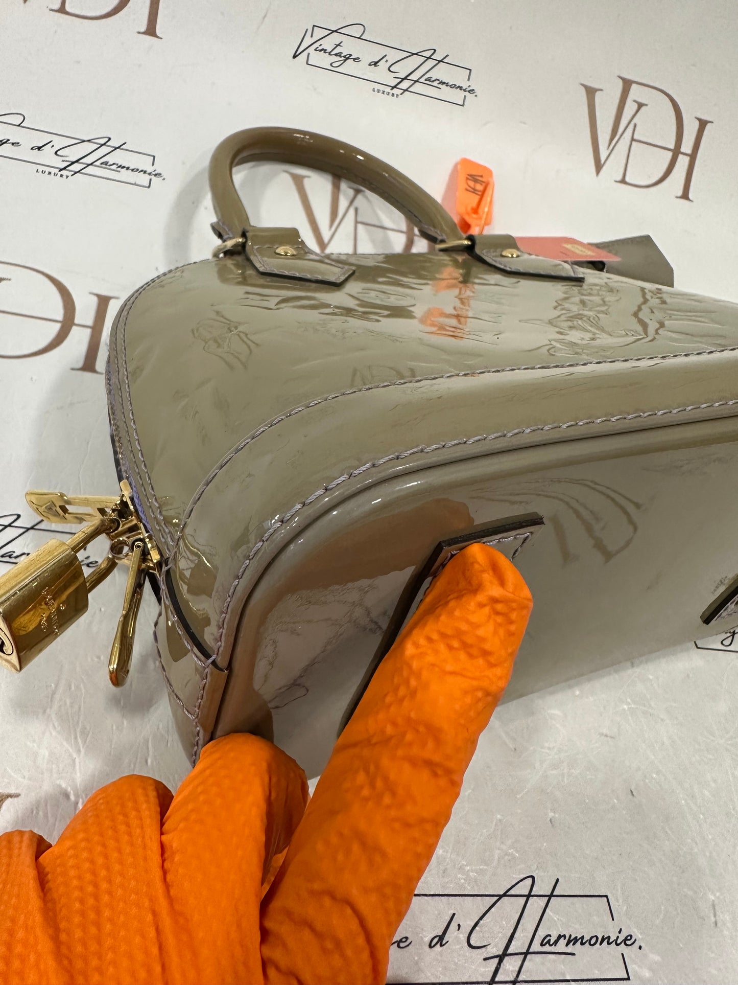383121 - Louis Vuitton Alma BB