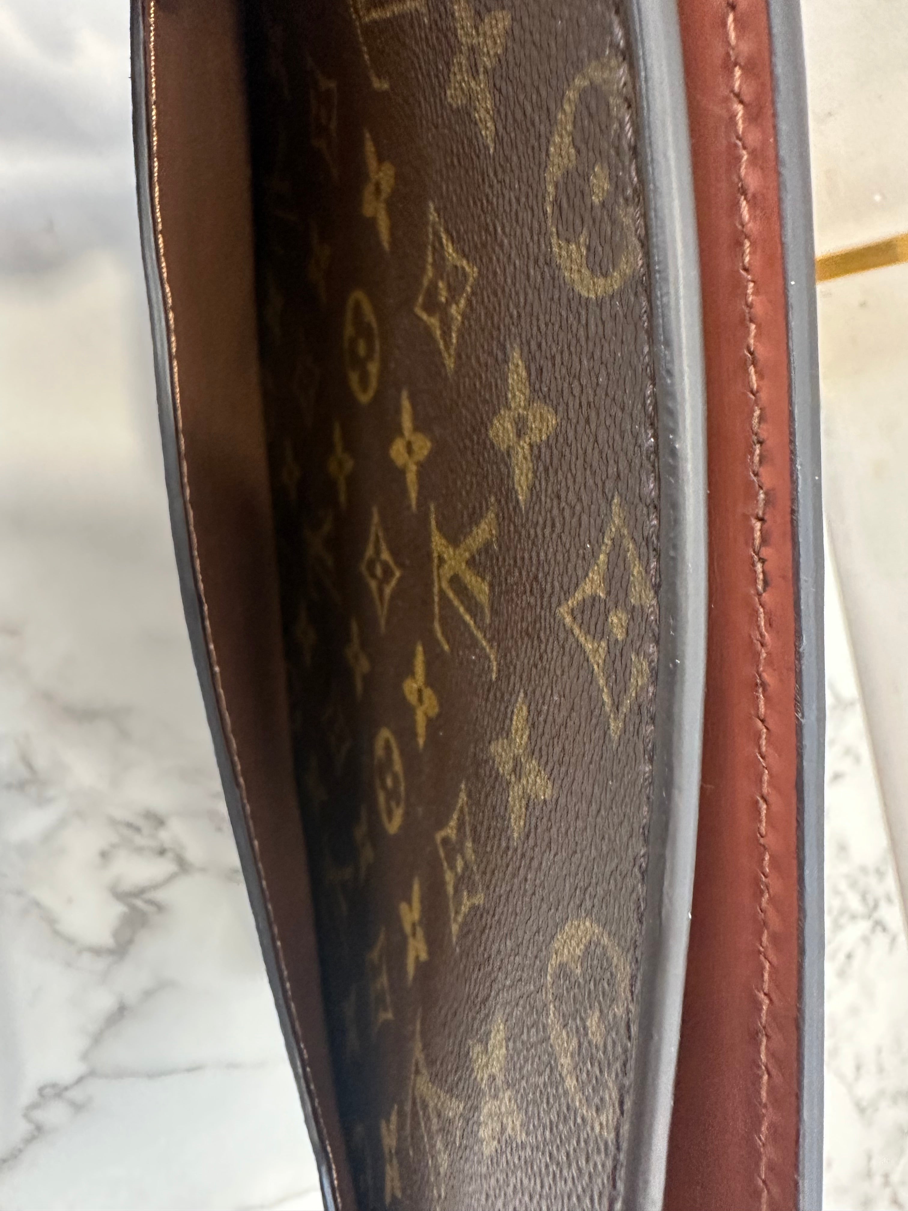 Louis Vuitton Pochette Voyage