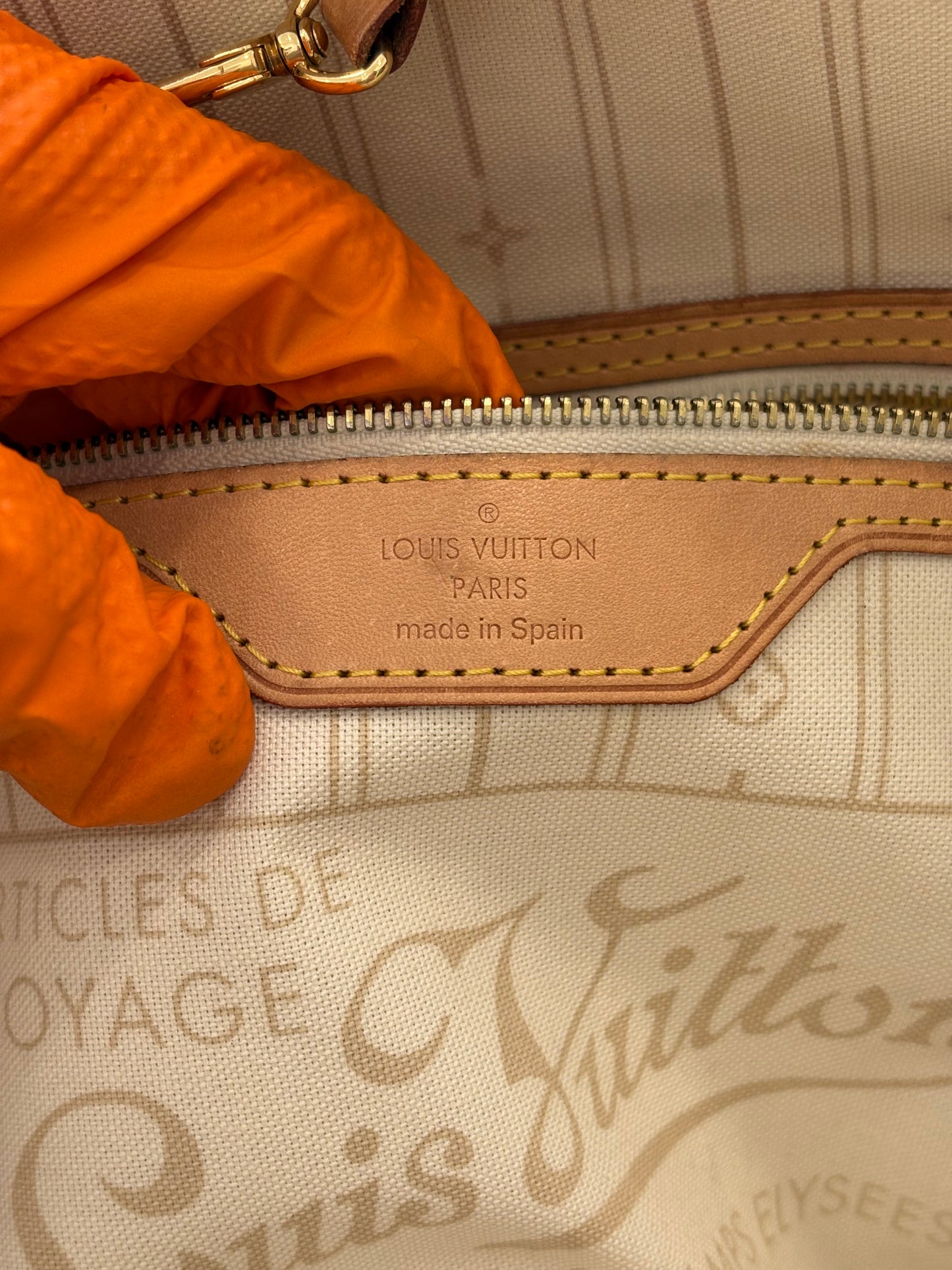 018586 - Louis Vuitton Neverfull MM