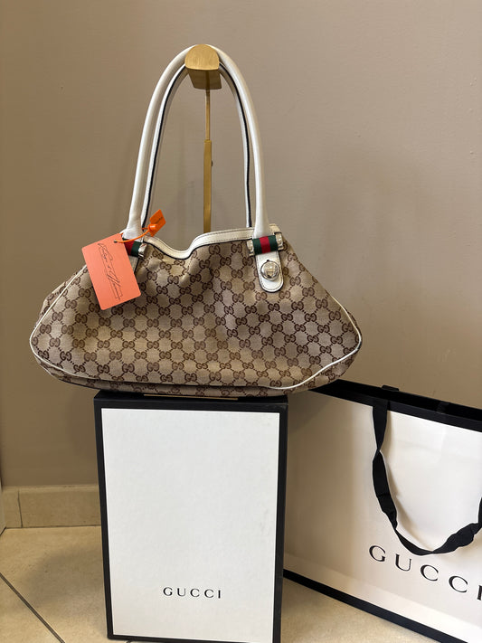 Gucci Canvas