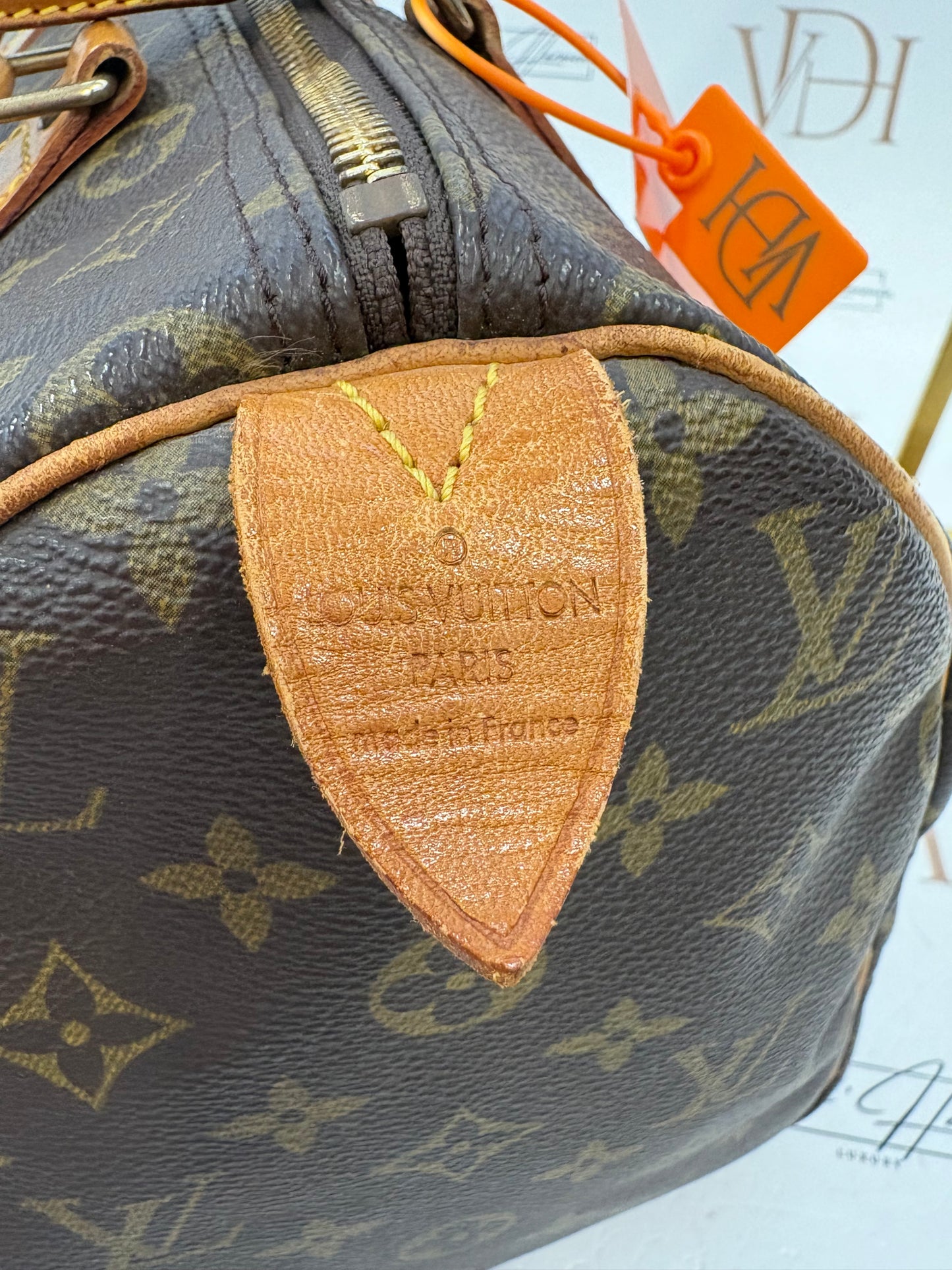 017646 - Louis Vuitton Speedy 30