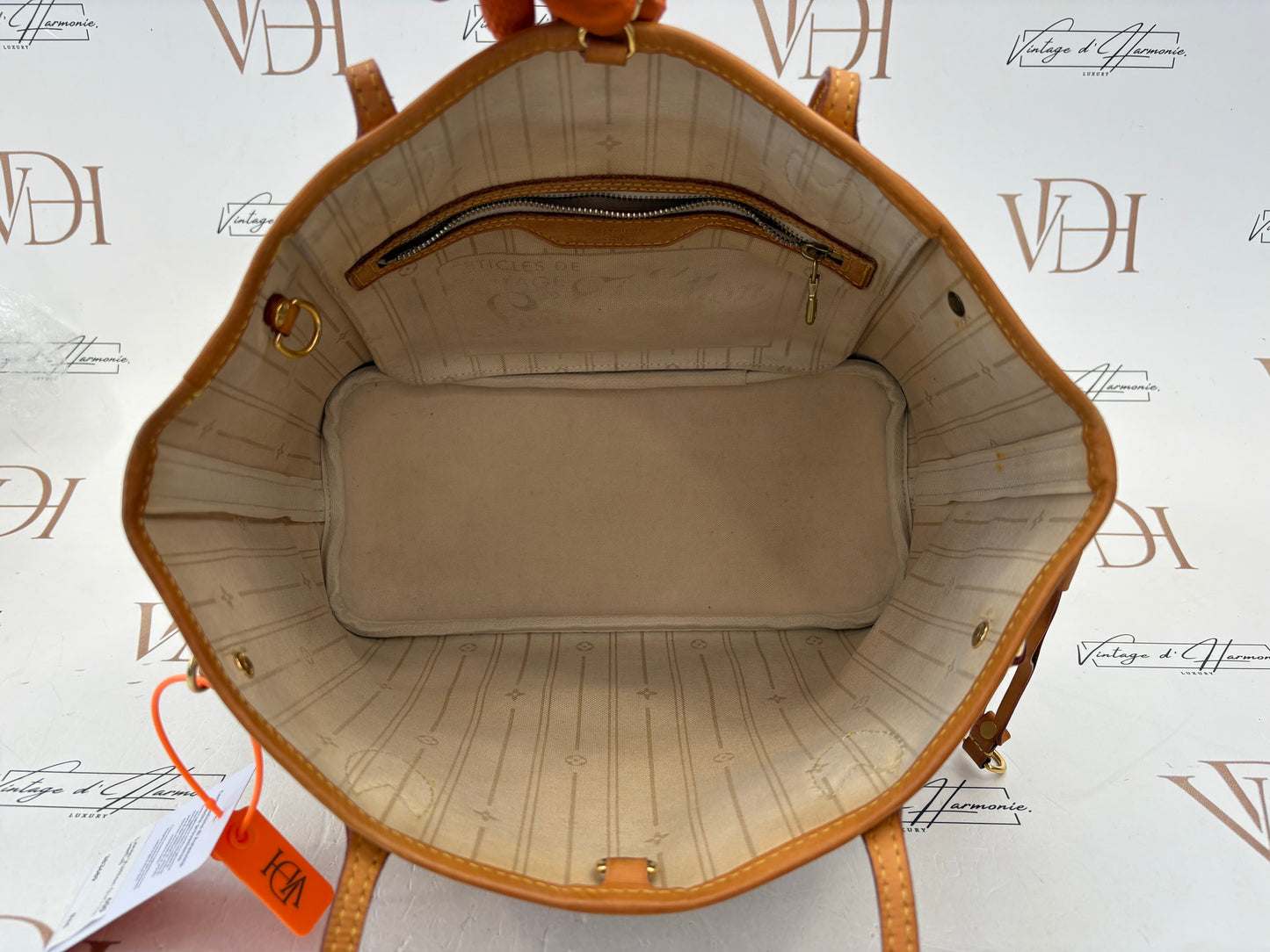 383689 - Louis Vuitton Neverfull PM