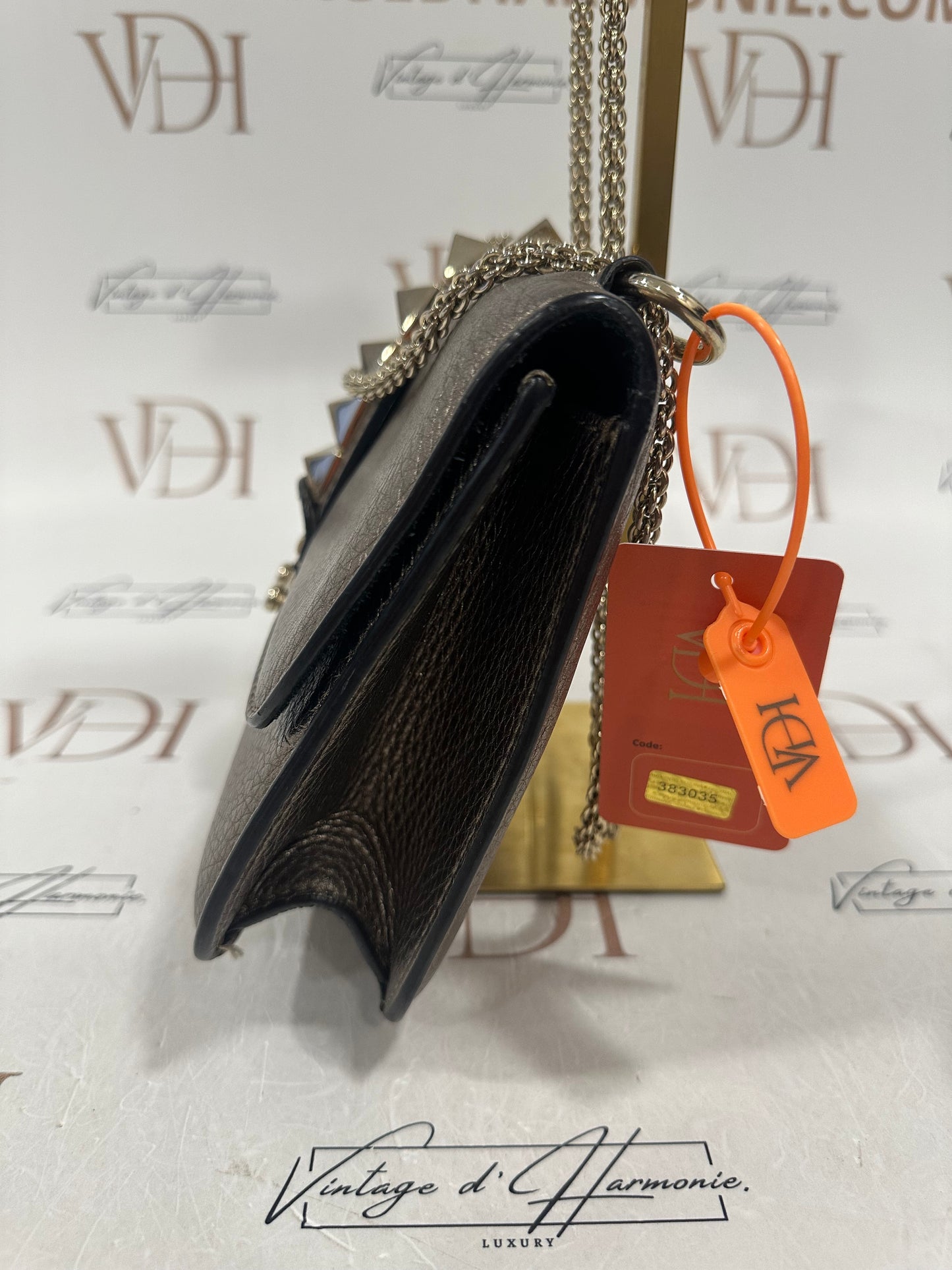 383035 - Valentino Glam Lock