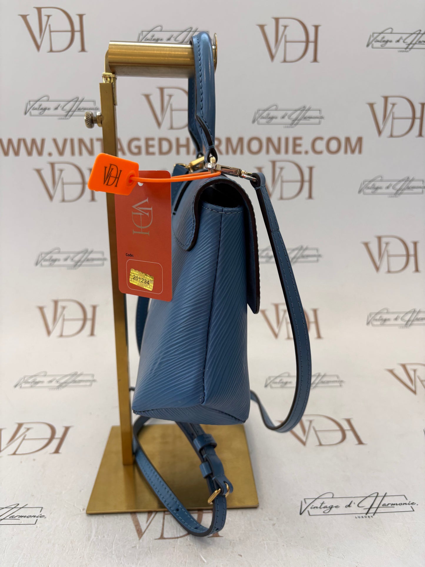 201234 - Louis Vuitton Locky BB