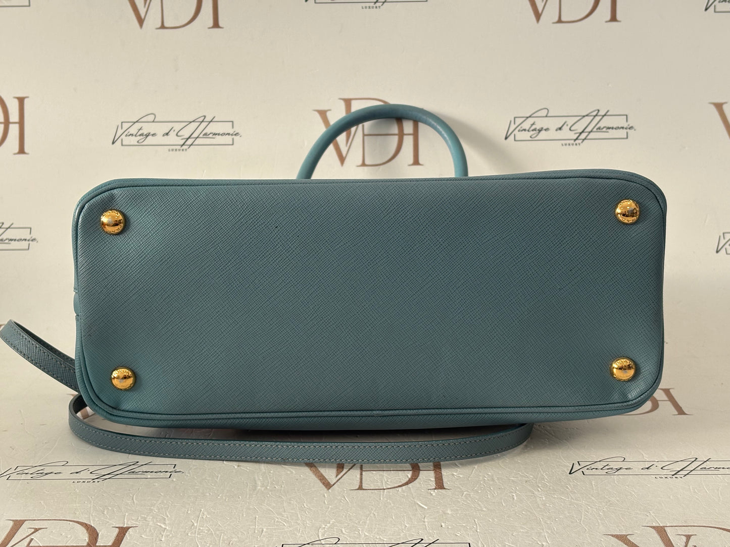 383949 - Prada Promenate