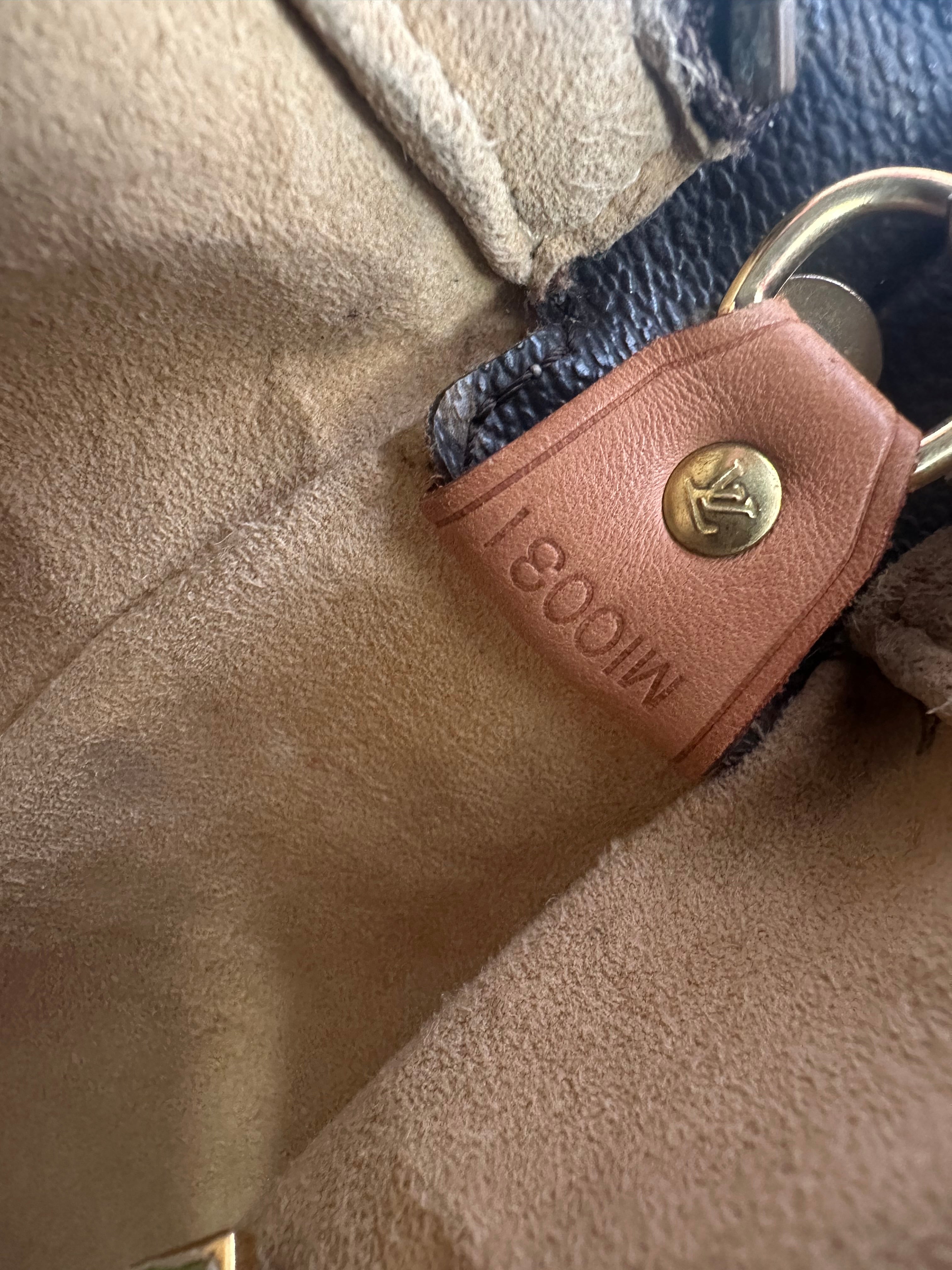 Louis Vuitton Looping GM