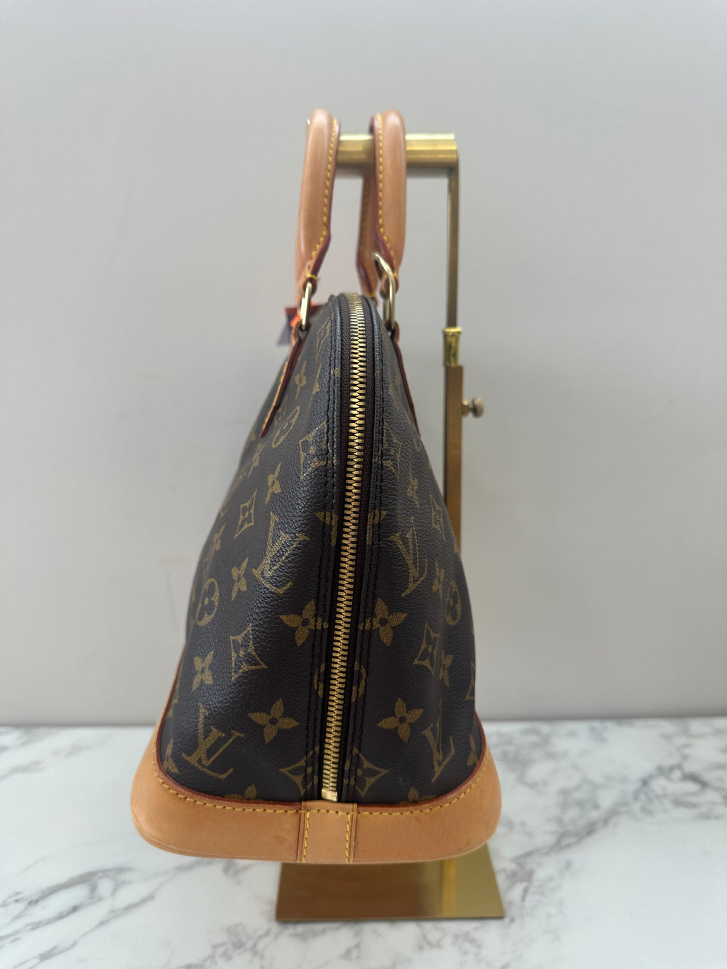 Louis Vuitton Alma