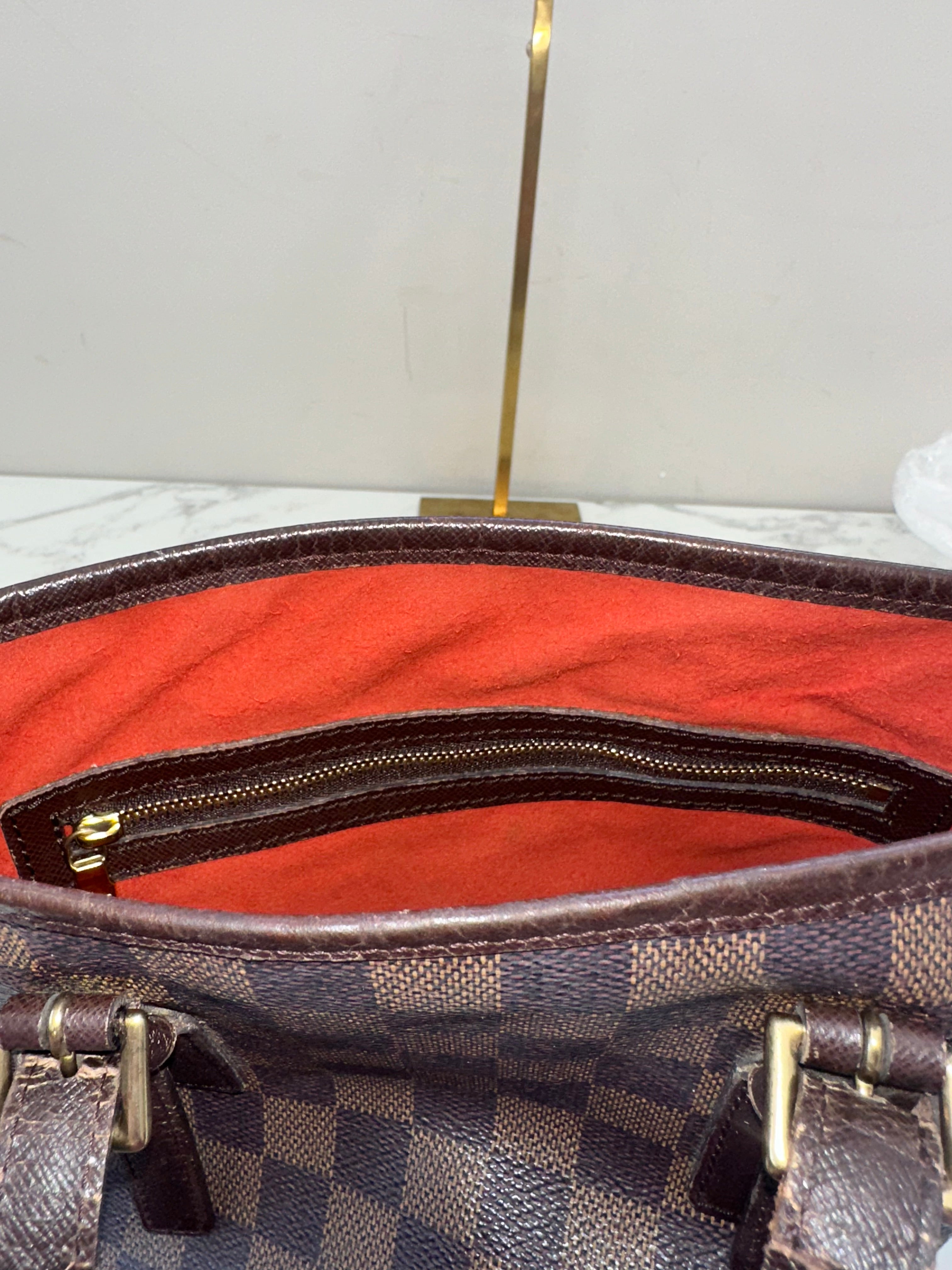 Louis Vuitton Marais