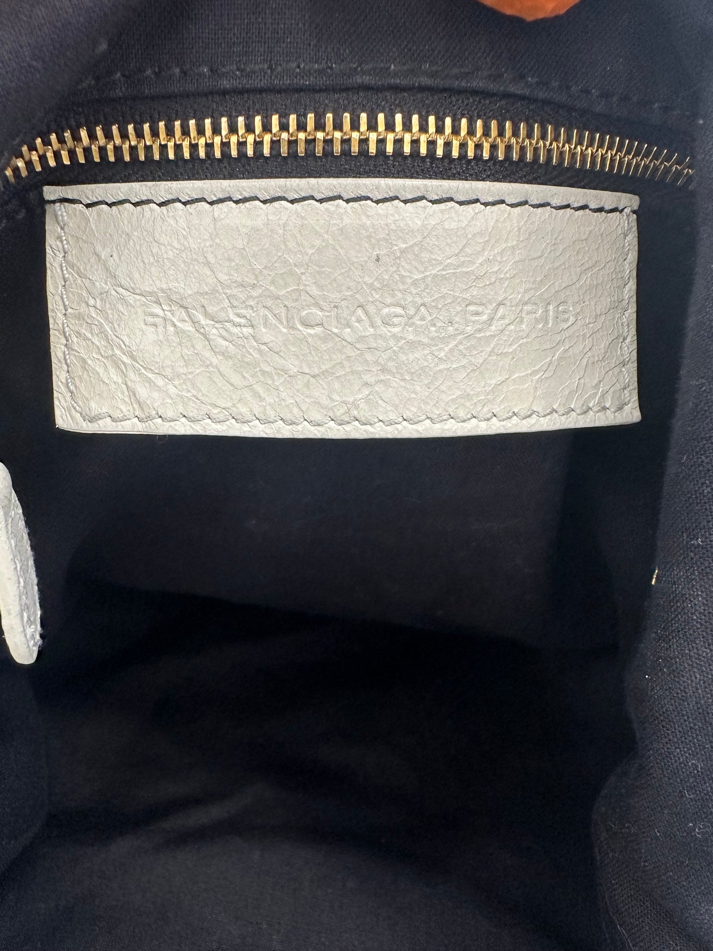 017790 - Balenciaga White Giant