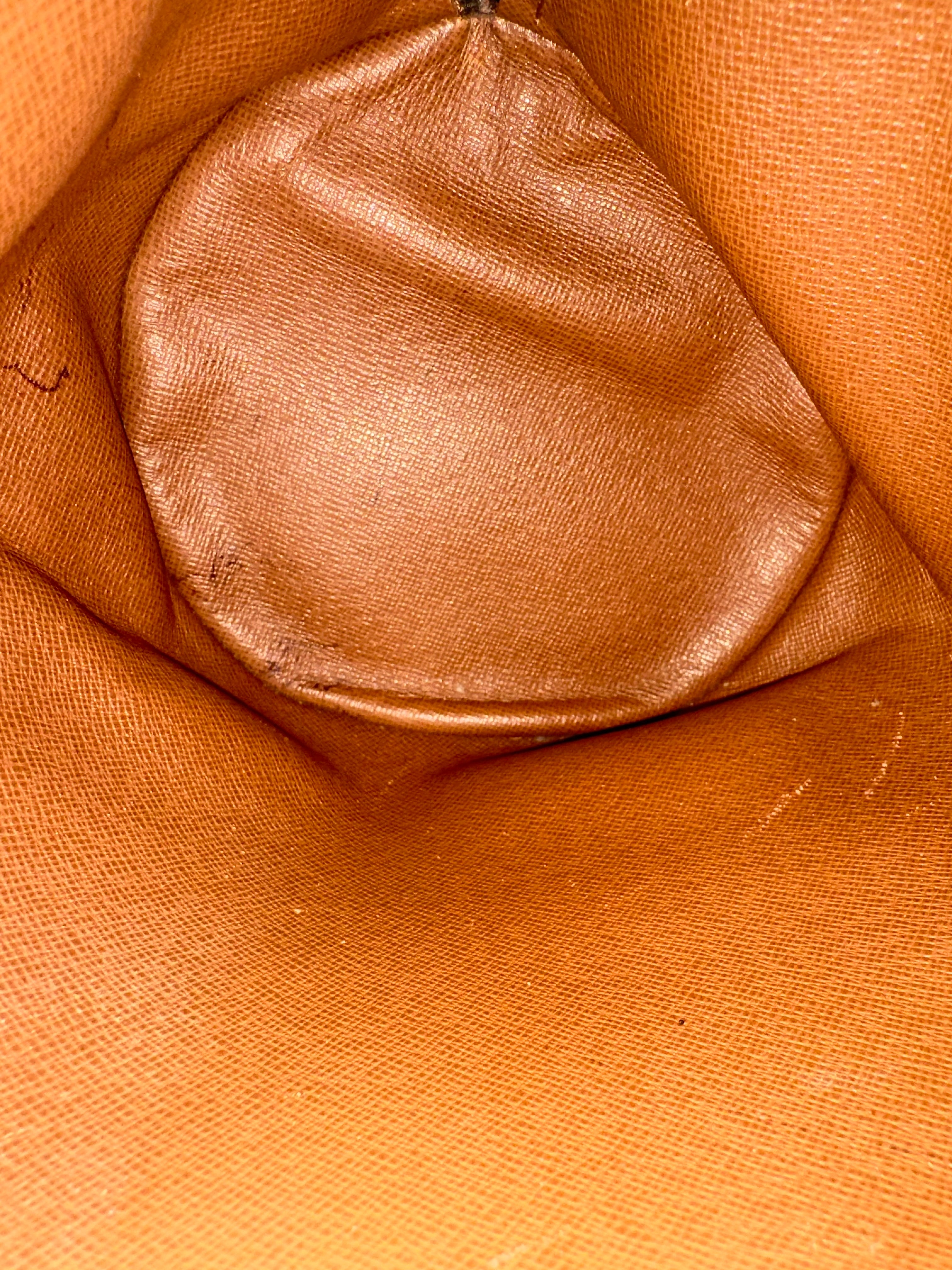 Louis Vuitton Papillon 30