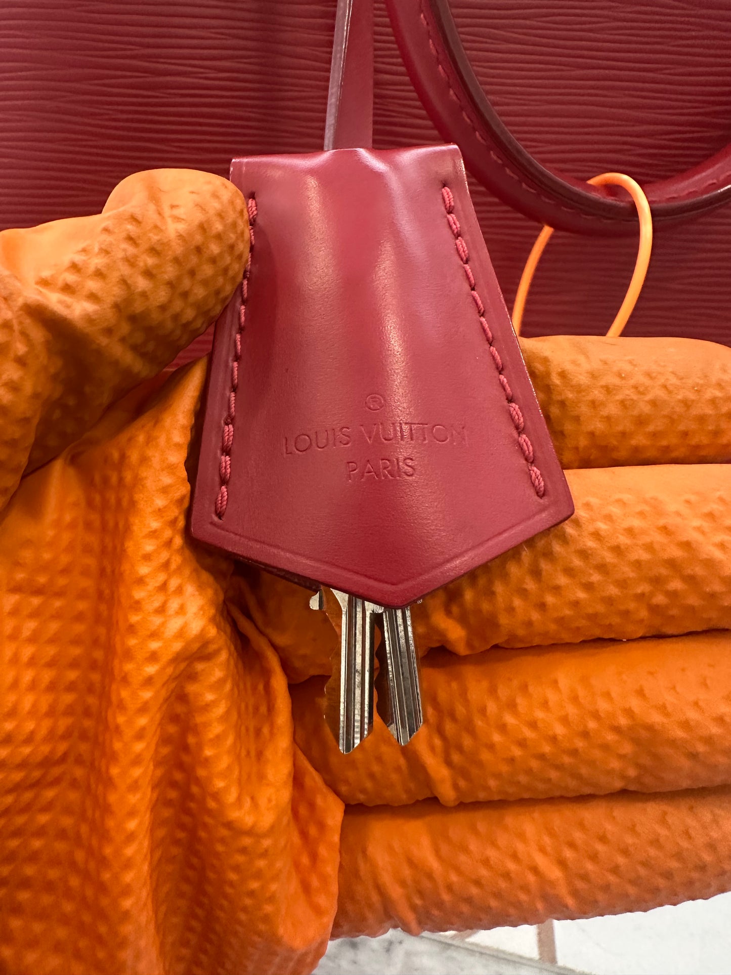 382505 - Louis Vuitton Alma GM