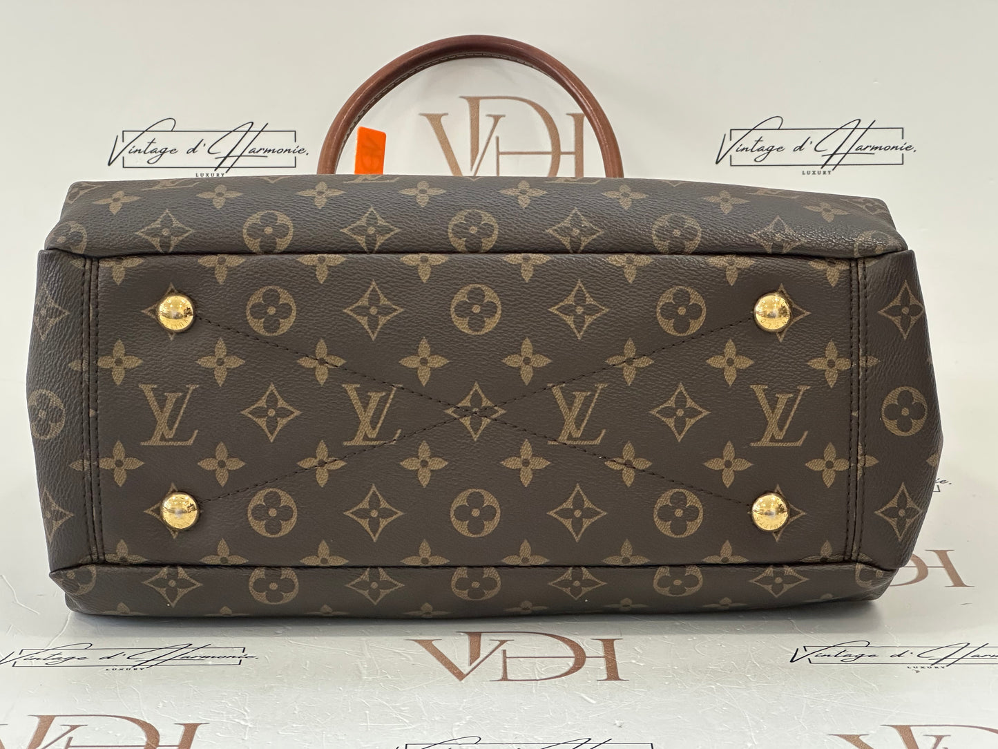 017896 - Louis Vuitton Pallas