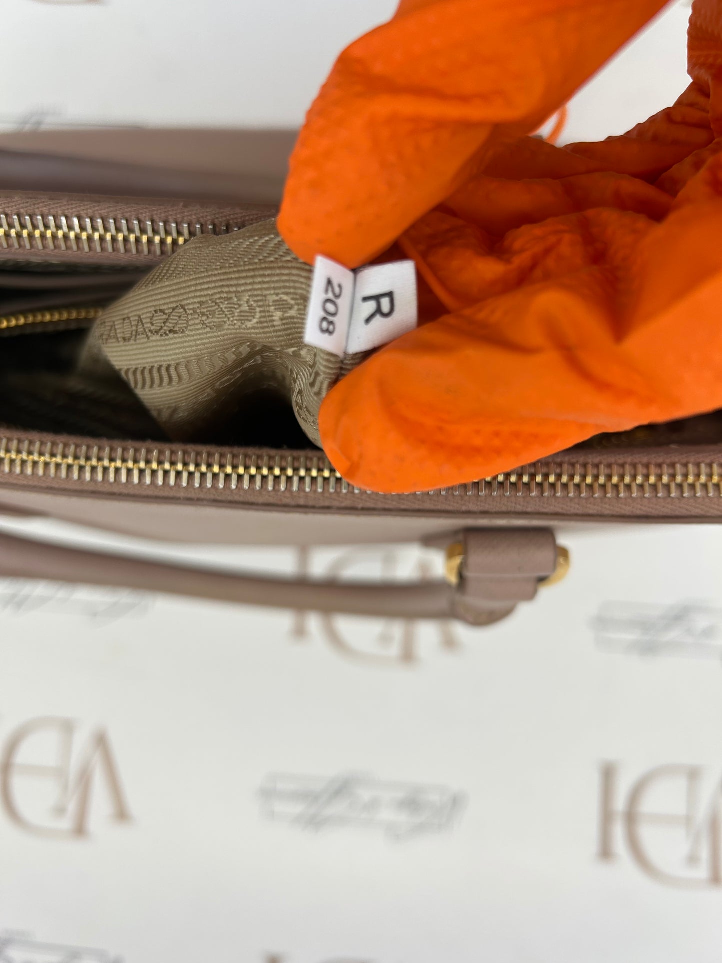 201017 - Prada Galleria