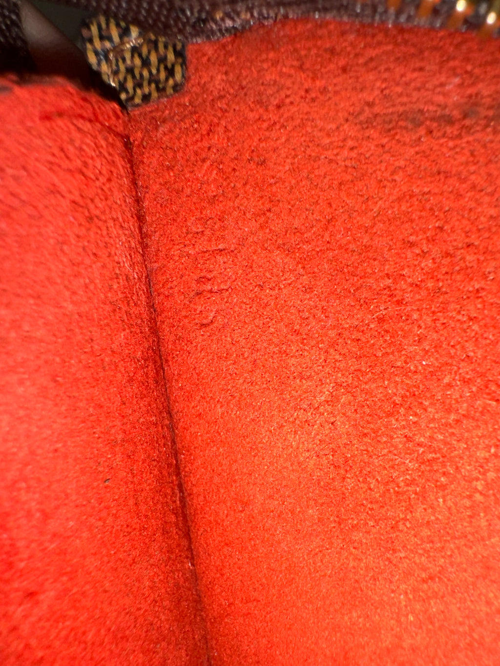 Louis Vuitton Marais Damier Ebene