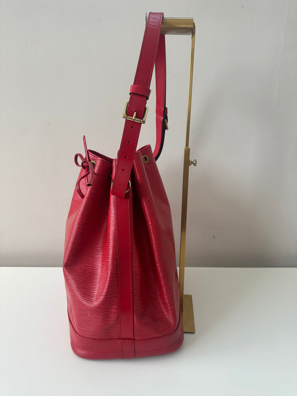 Louis Vuitton Noé Red Epi