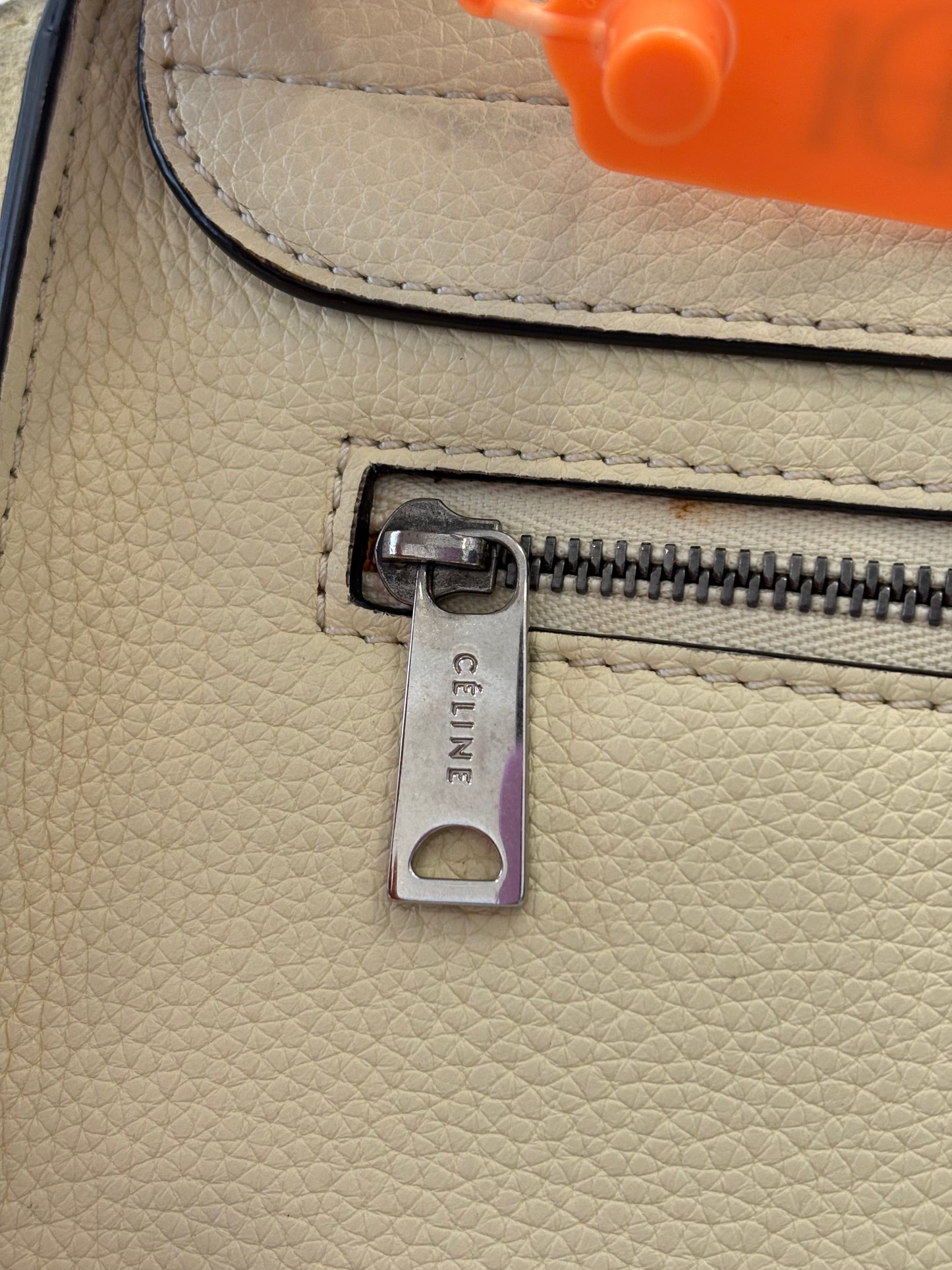 201028 - Céline Trapeze