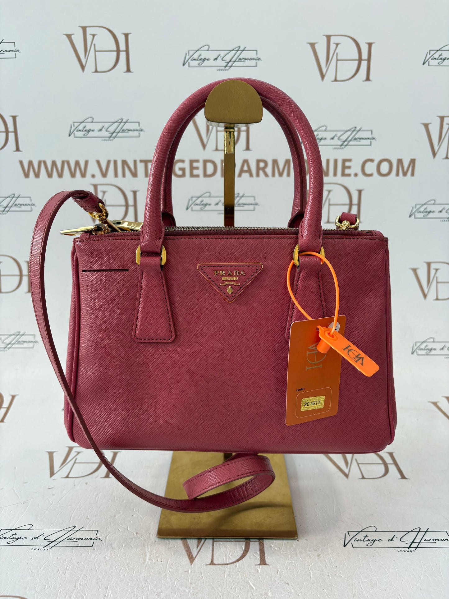 201617 - Prada Galleria Pink