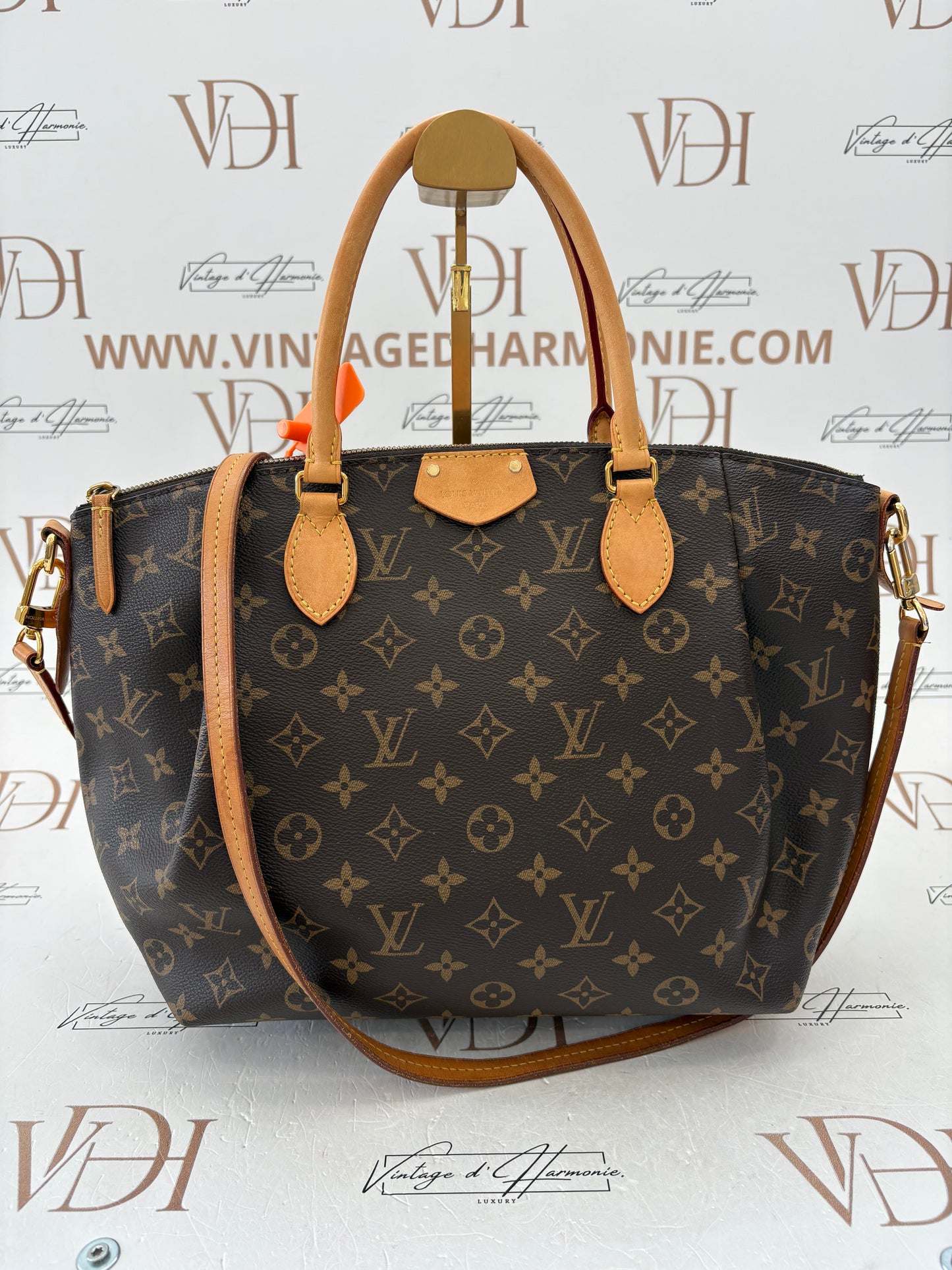 383263 - Louis Vuitton Turenne