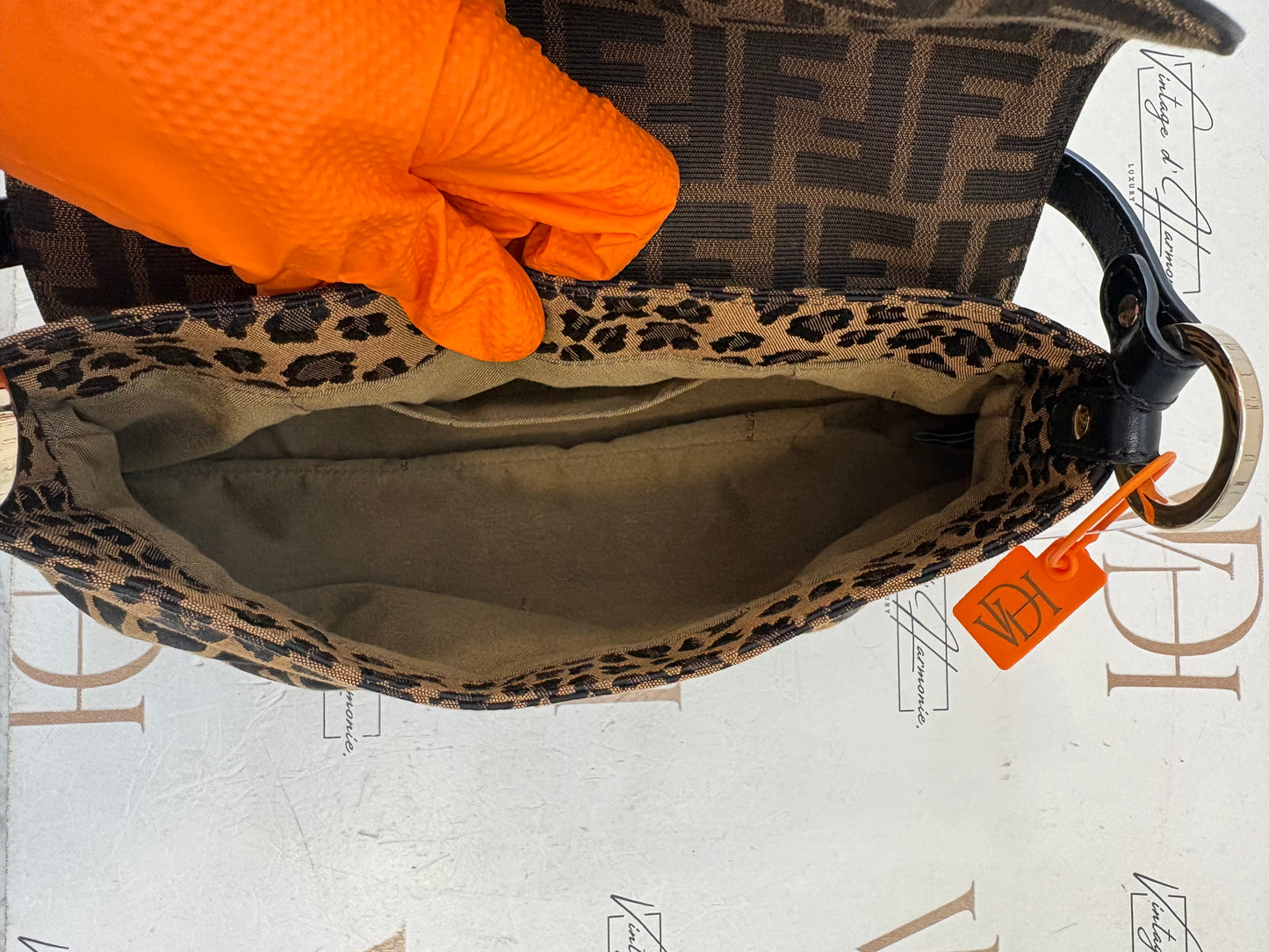 018705 - Fendi Brown Canvas Cheetah Zucca