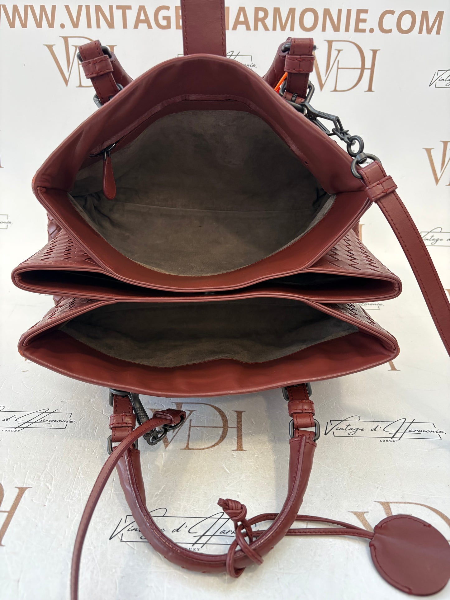 383695 - Bottega Veneta Roma
