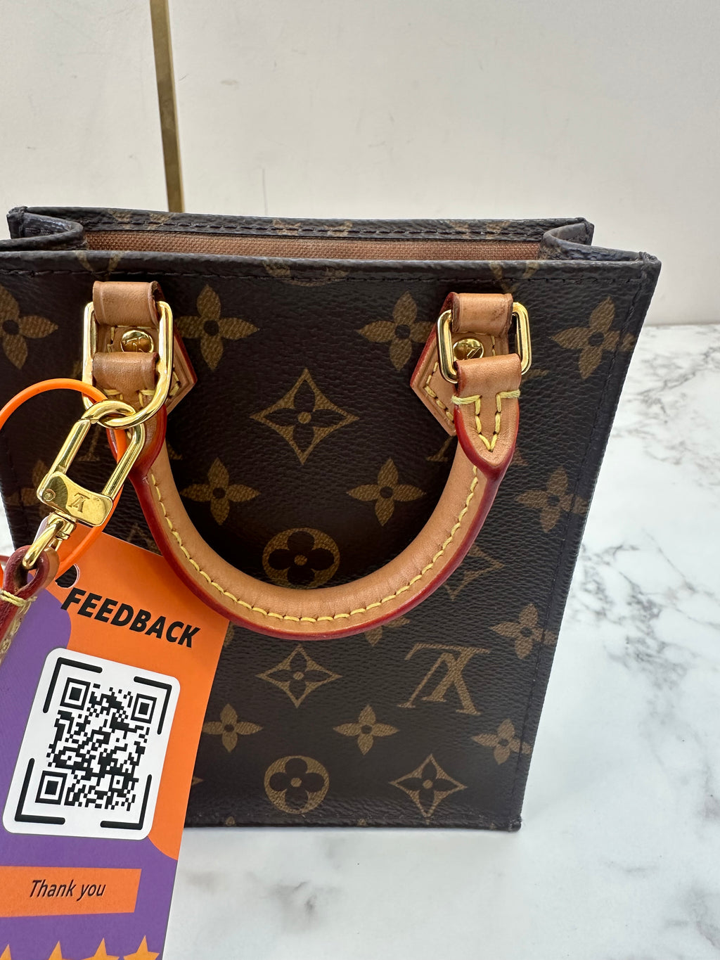 Louis Vuitton Petite Sac Plat