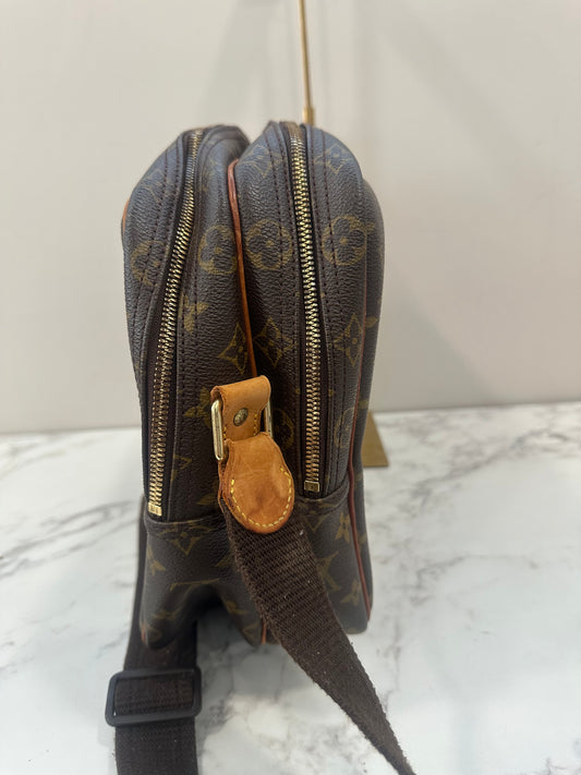 Louis Vuitton Reporter GM
