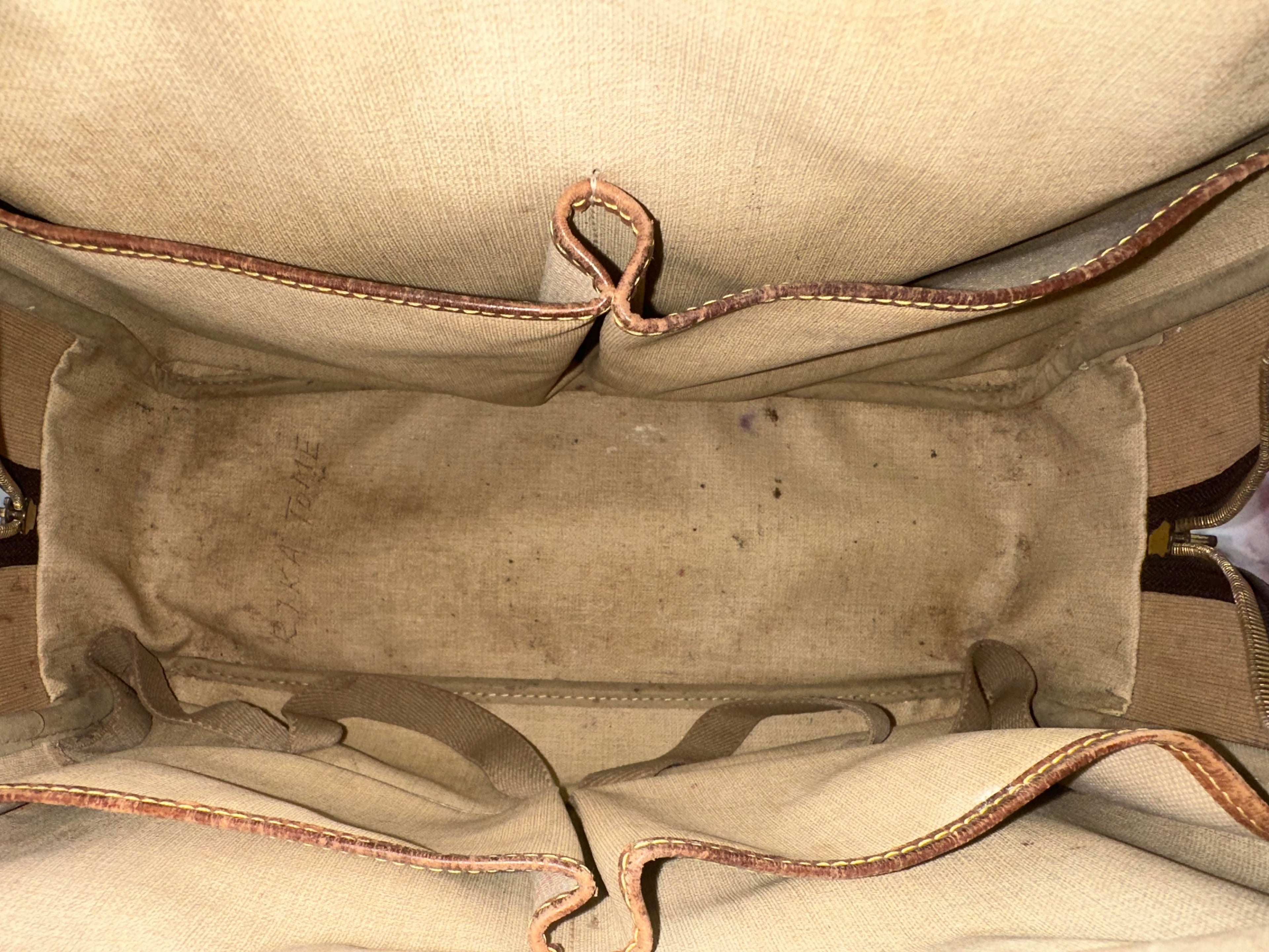 Louis Vuitton Deauville