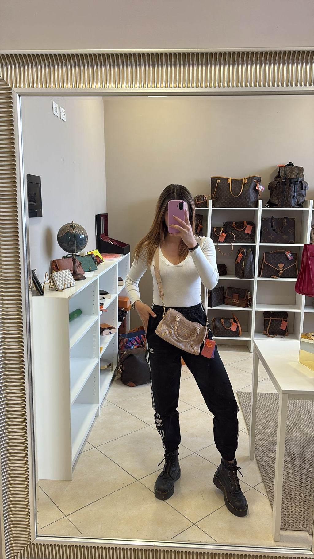 Balenciaga Giant City