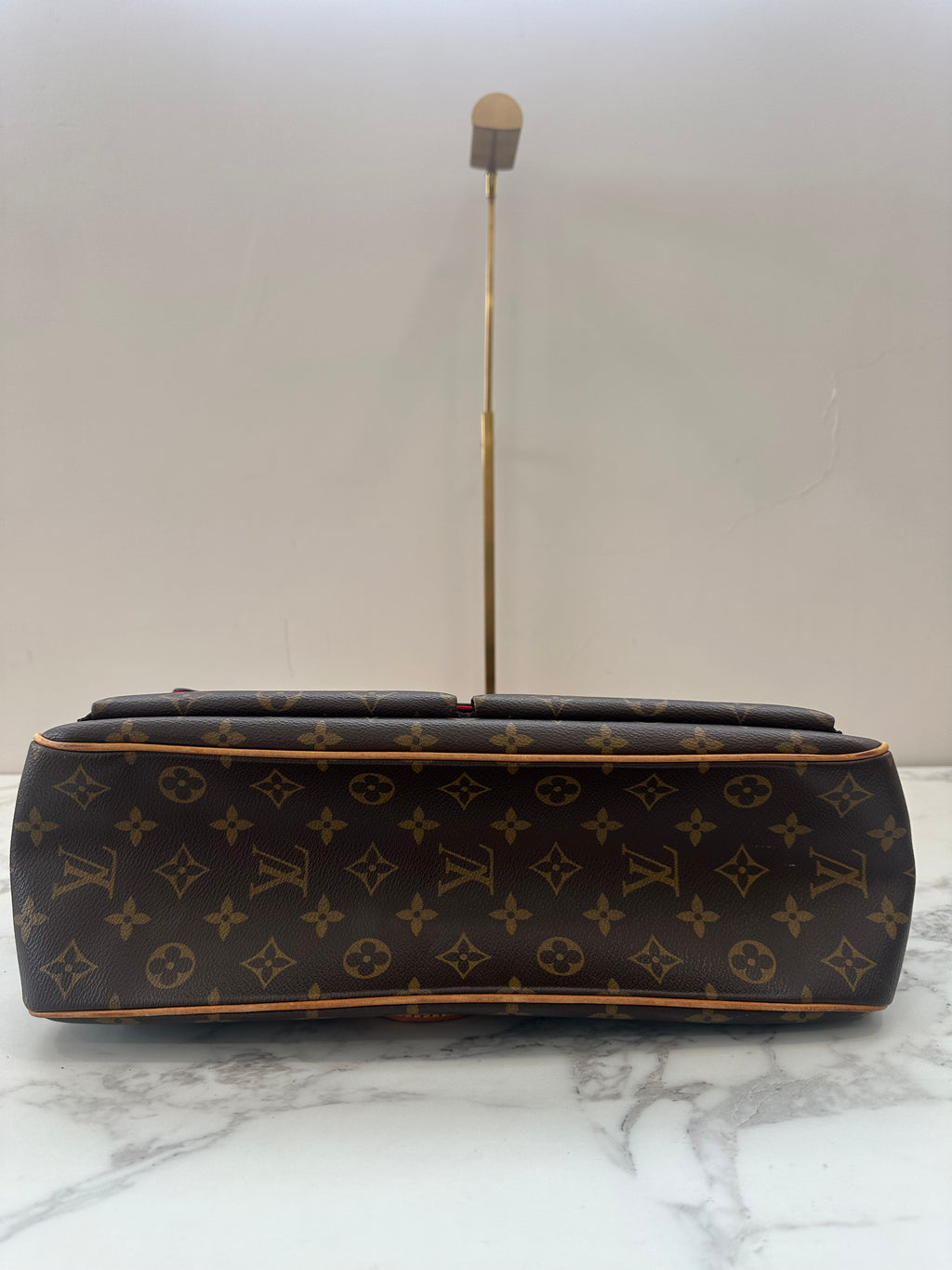 Louis Vuitton Exanthri cite