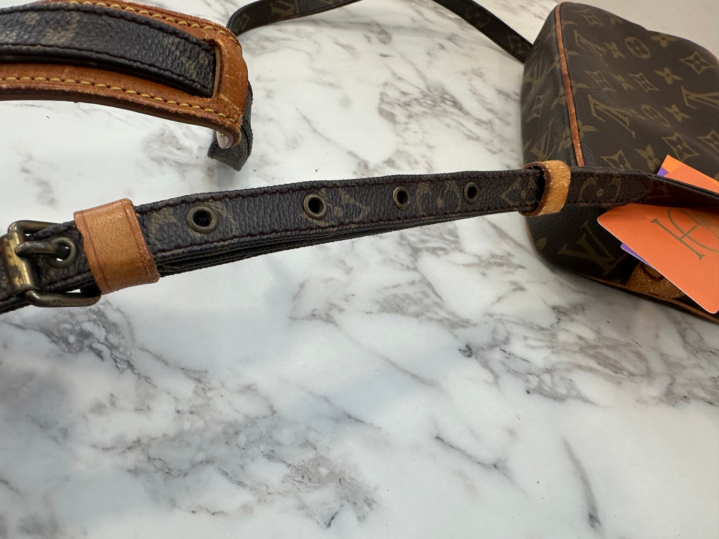 Louis Vuitton Marly Bandouliere