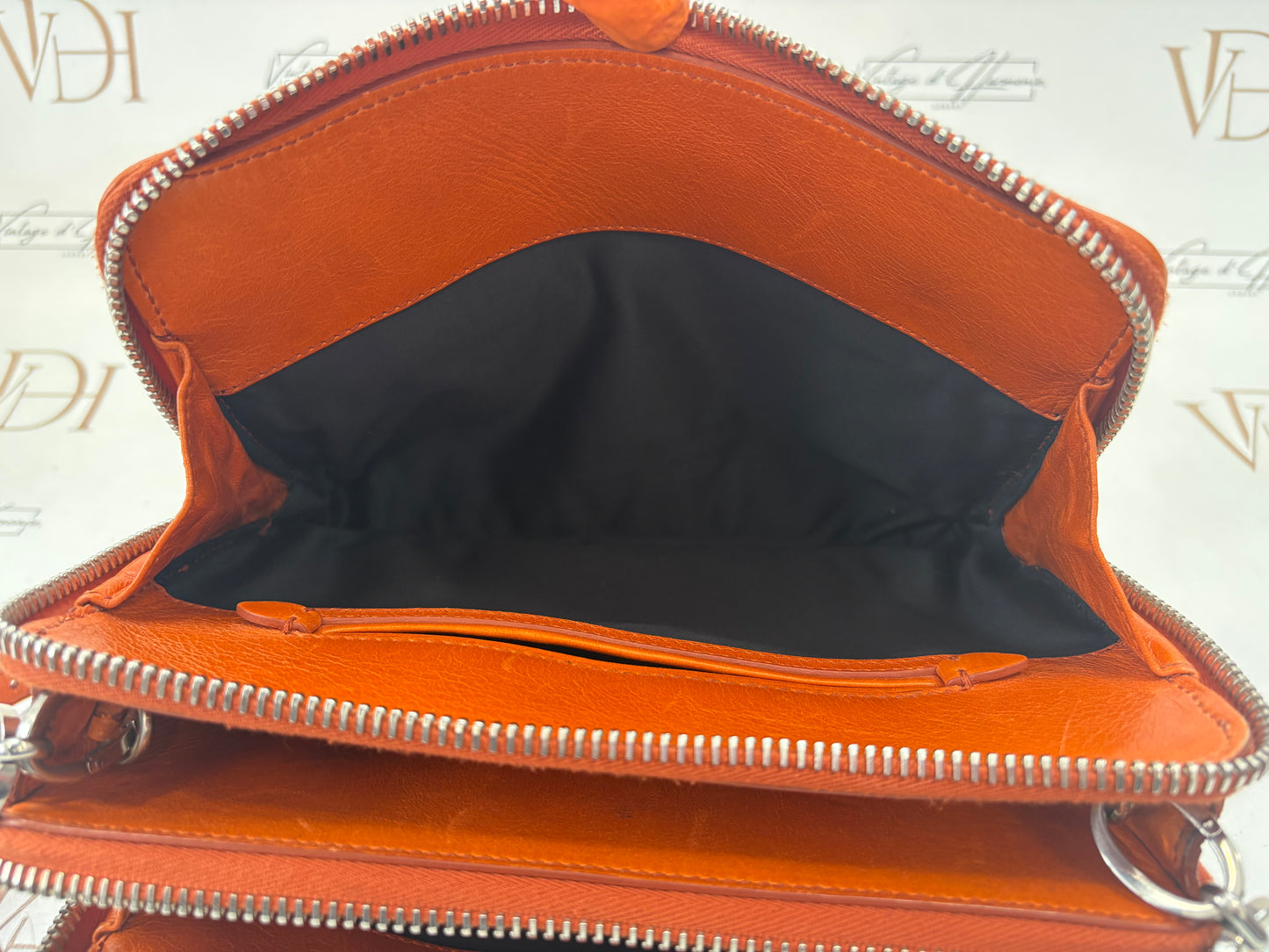 384310 - Miu Miu Orange