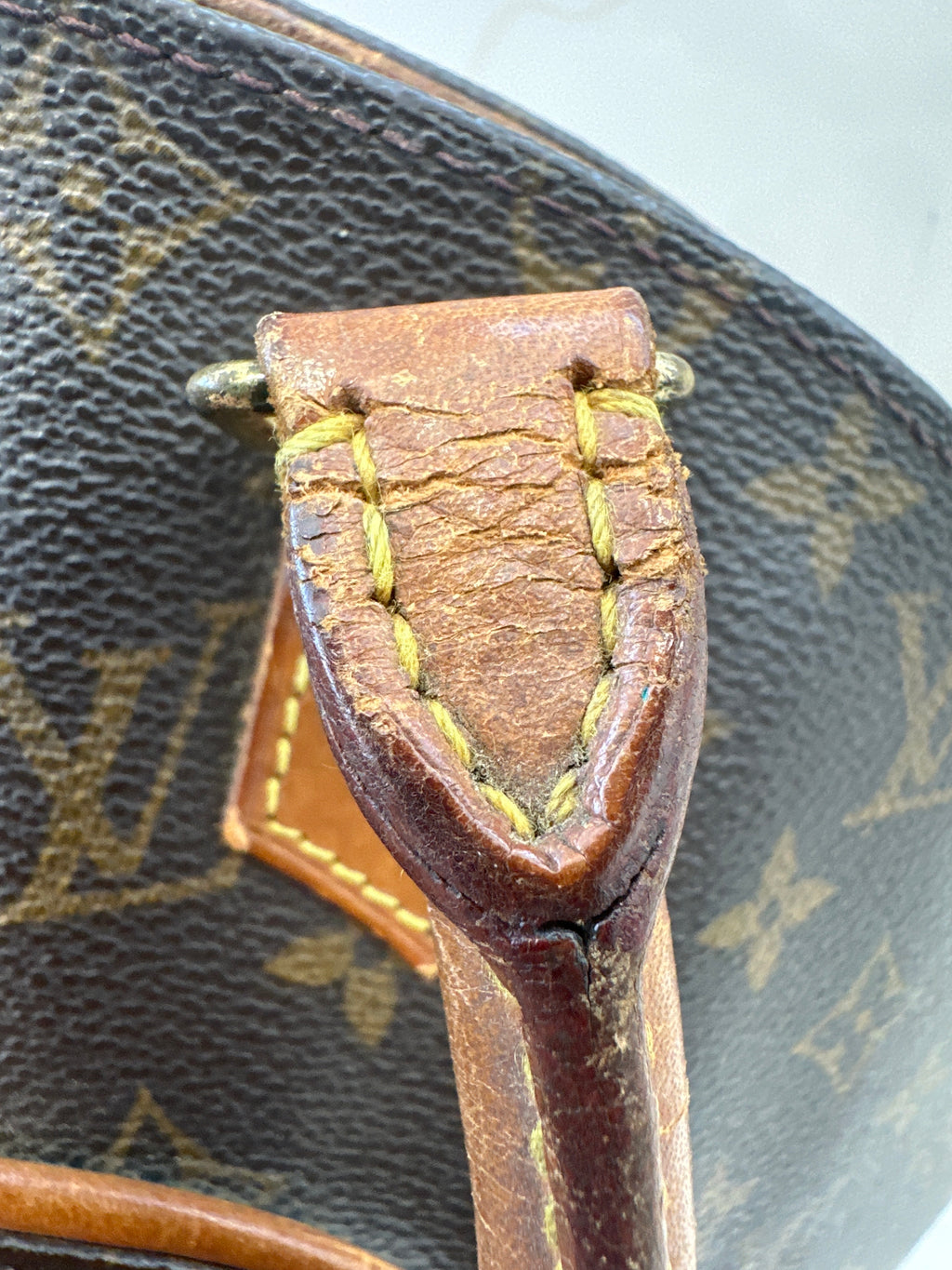 Louis Vuitton Ellipse